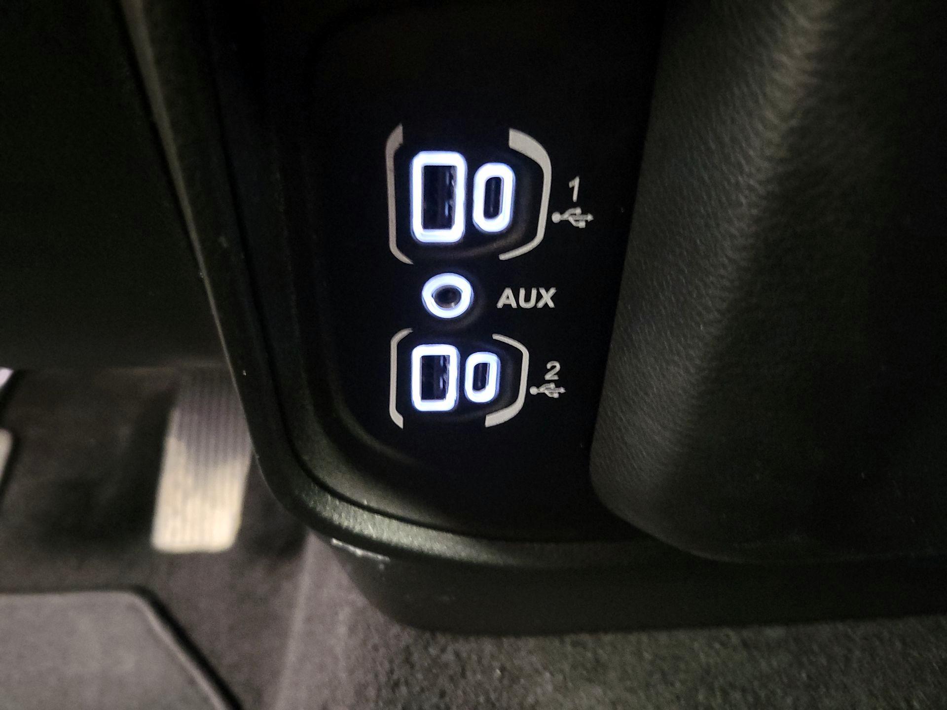 Thumbnail: 2025 RAM 1500 - 19