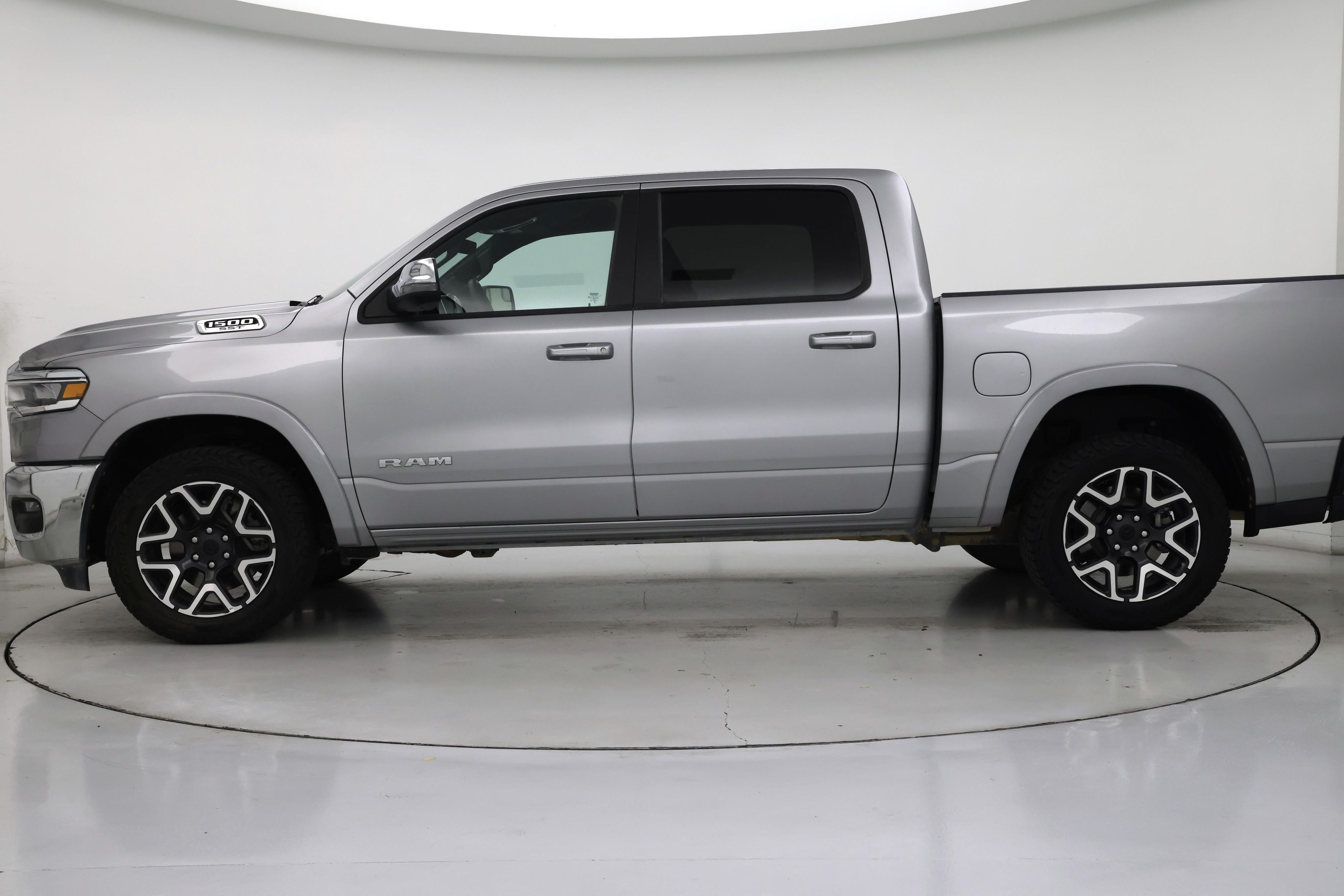 Thumbnail: 2025 RAM 1500 - 3