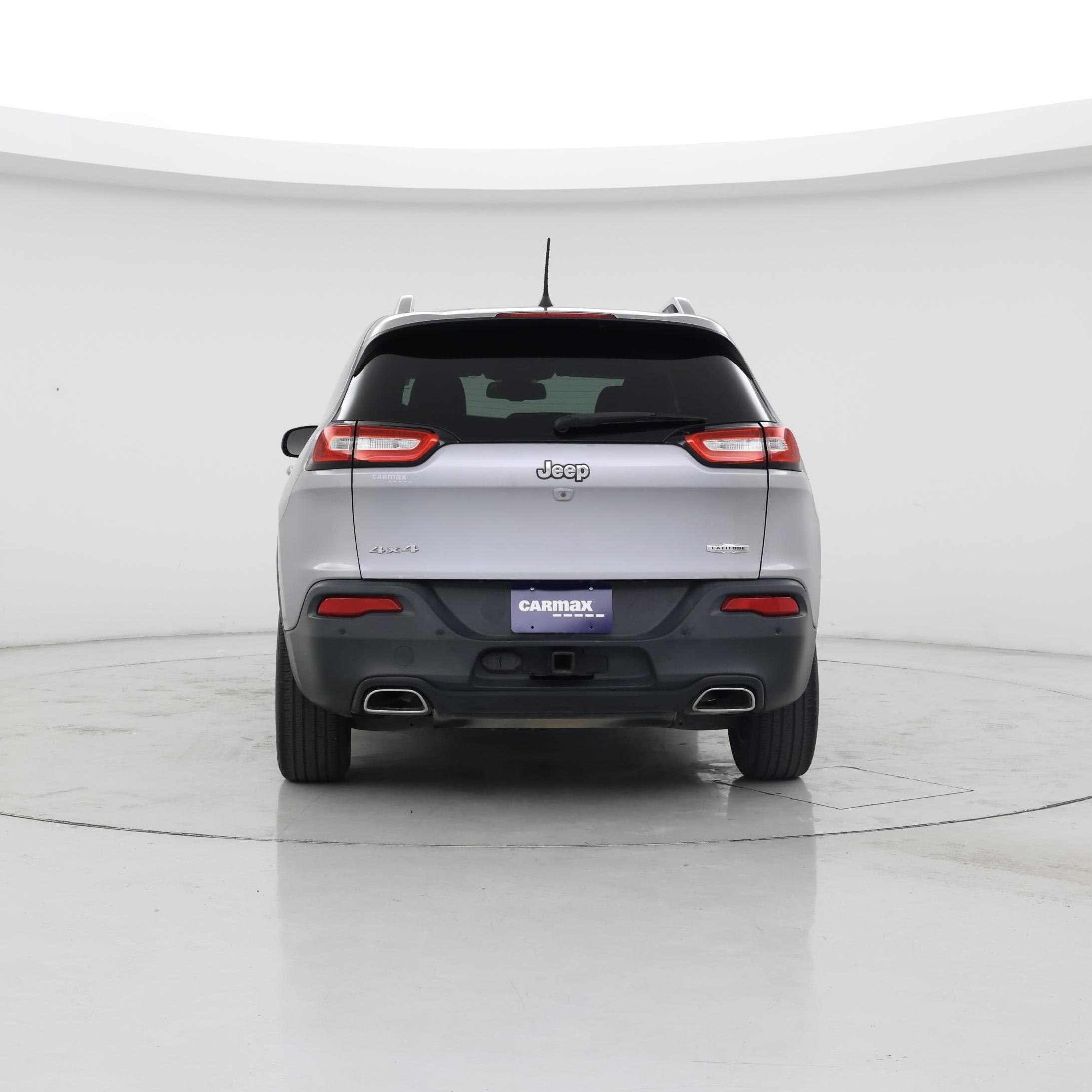 Thumbnail: 2018 Jeep Cherokee - 6