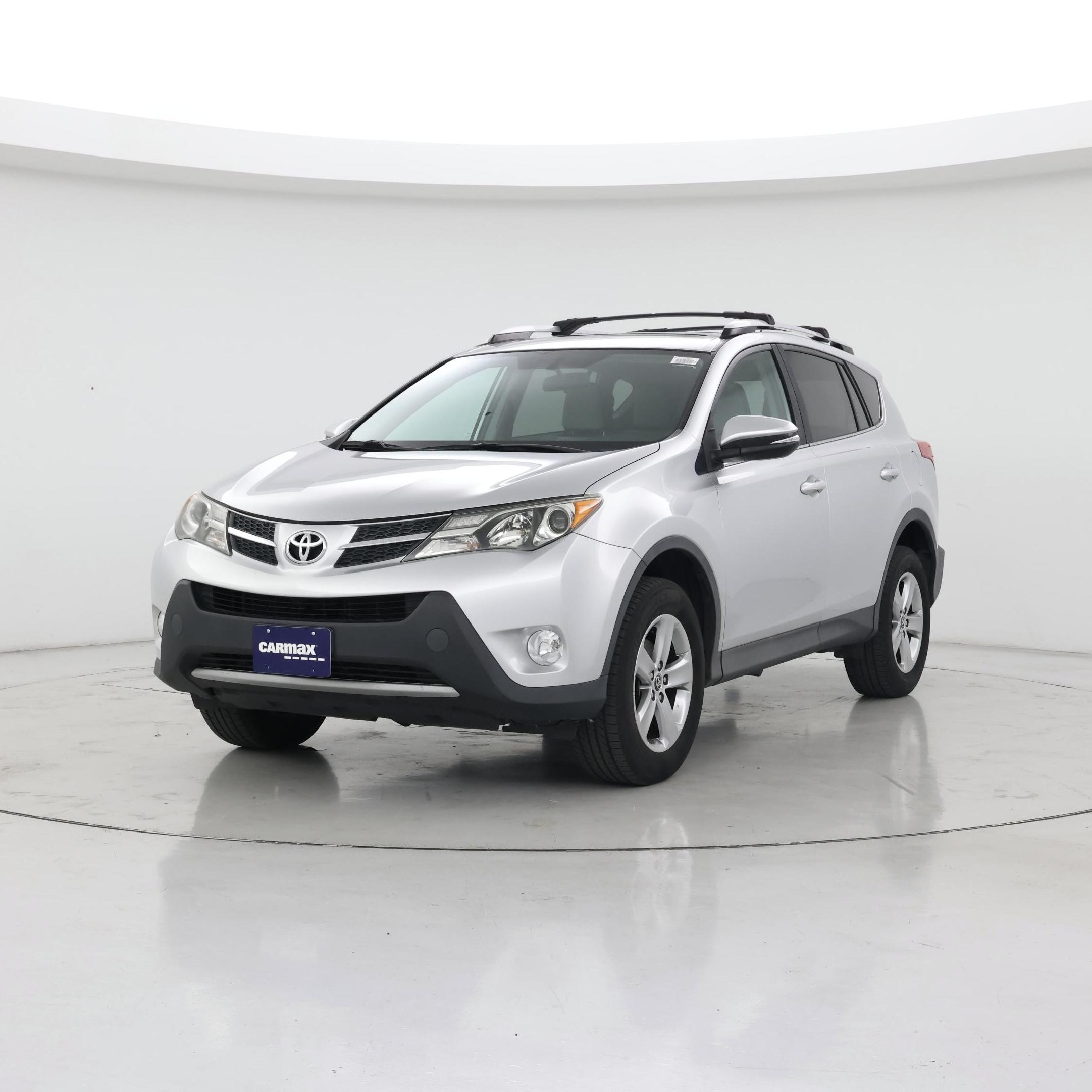 Thumbnail: 2015 Toyota RAV4 - 4