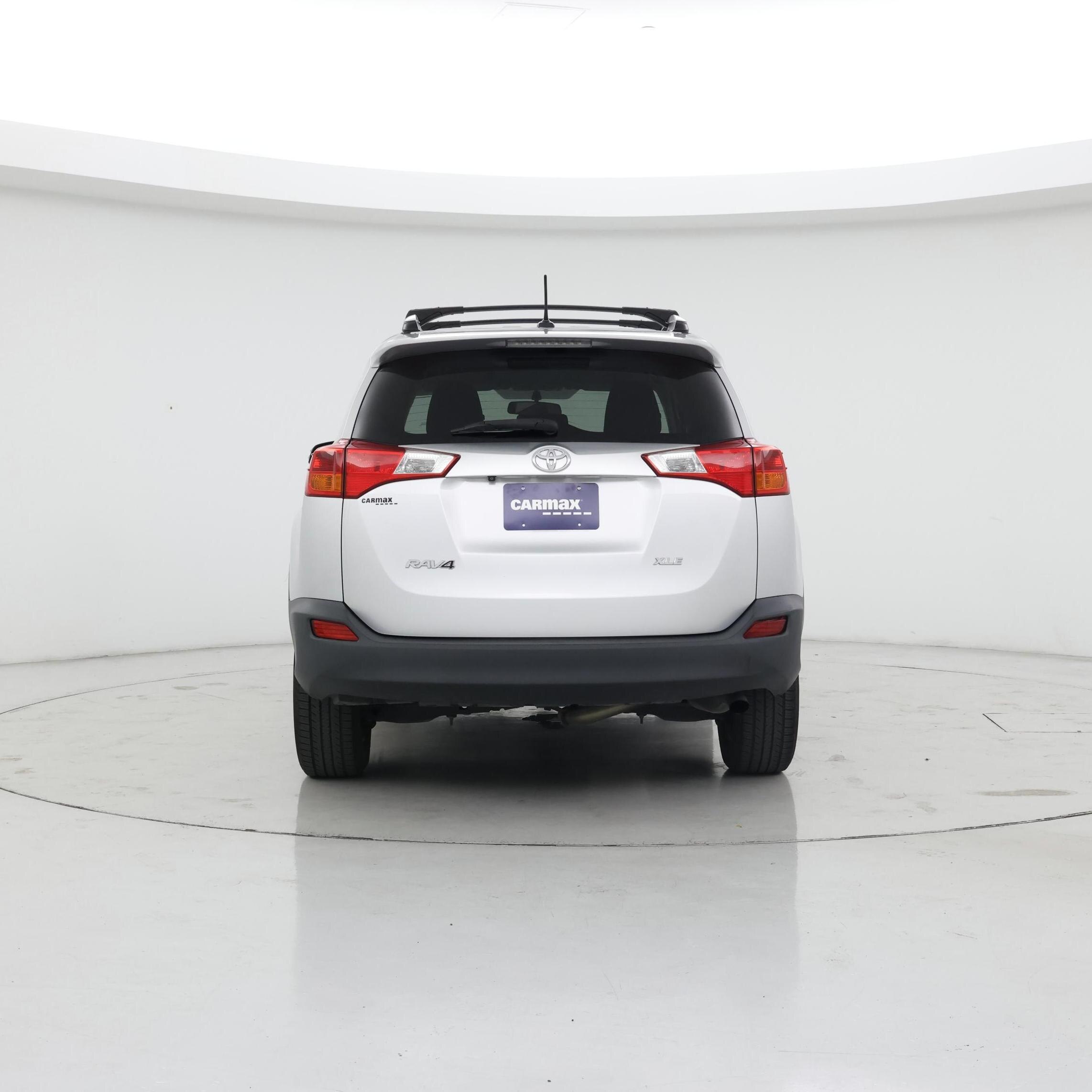 Thumbnail: 2015 Toyota RAV4 - 6