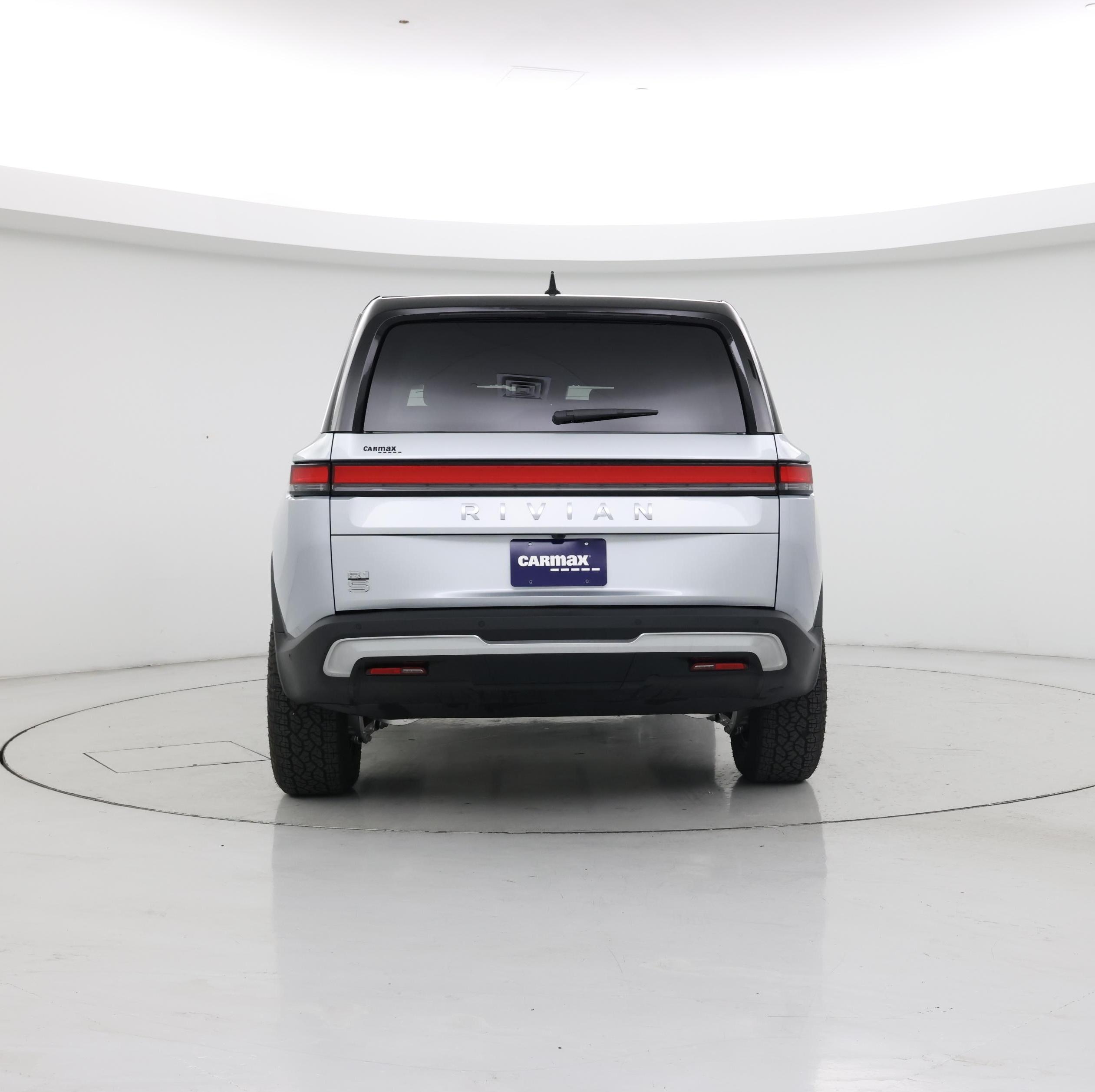 Thumbnail: 2026 Rivian R1S - 6