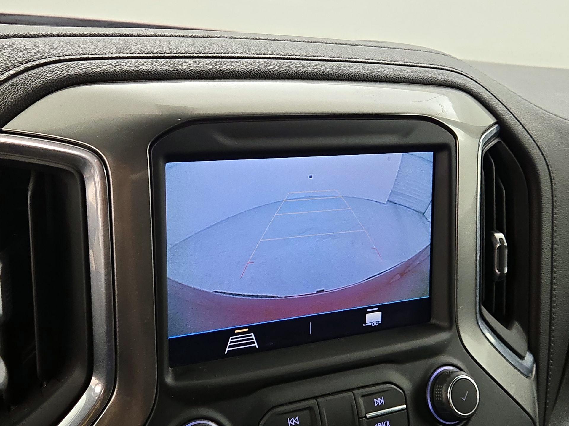 Thumbnail: 2021 Chevrolet Silverado 1500 - 14