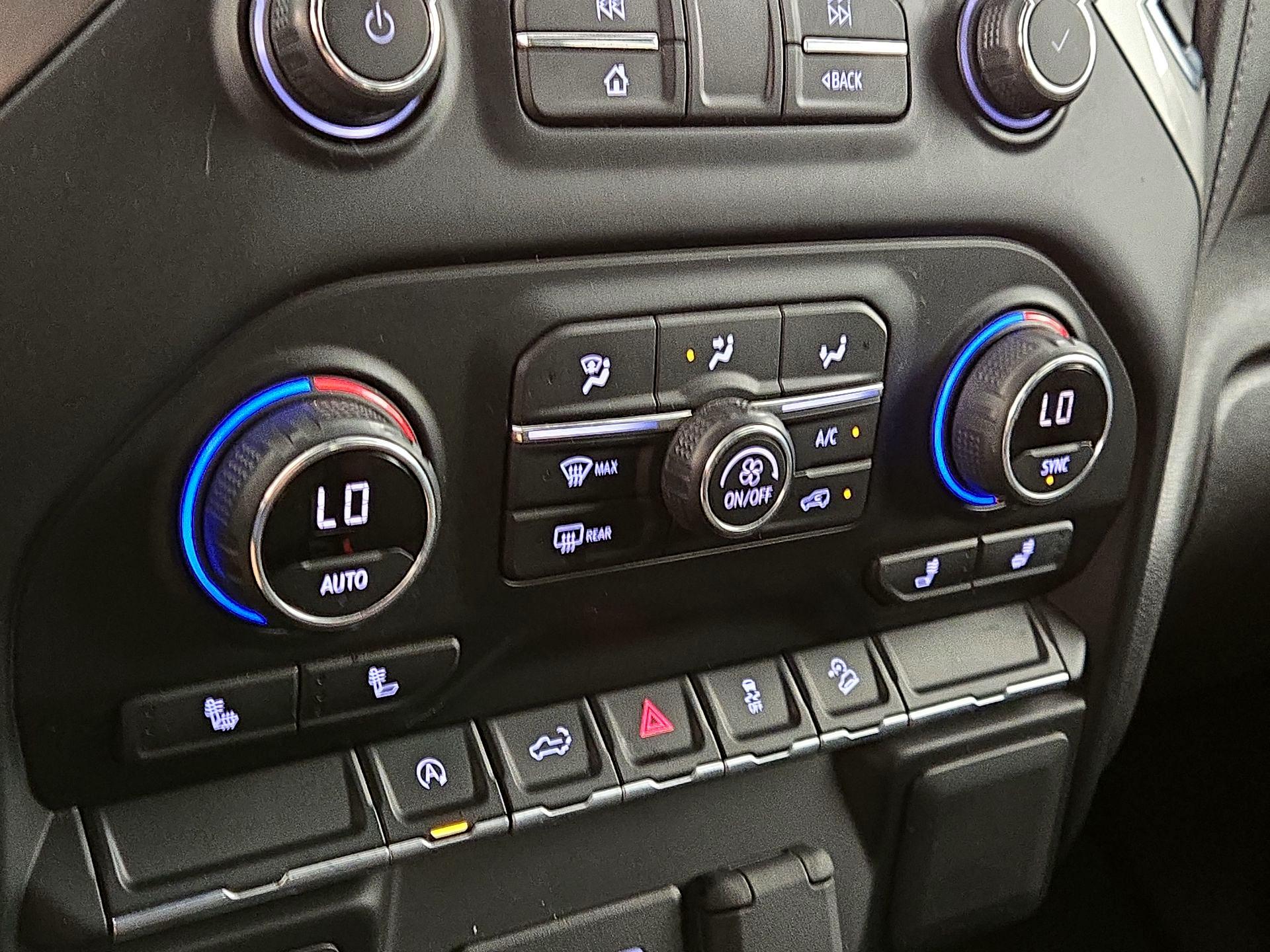 Thumbnail: 2021 Chevrolet Silverado 1500 - 16