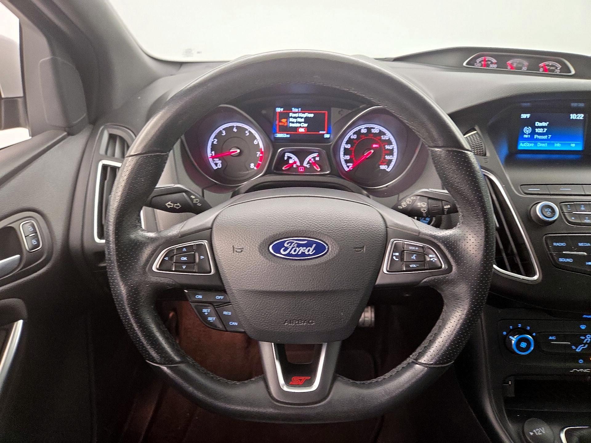 Thumbnail: 2018 Ford Focus - 10