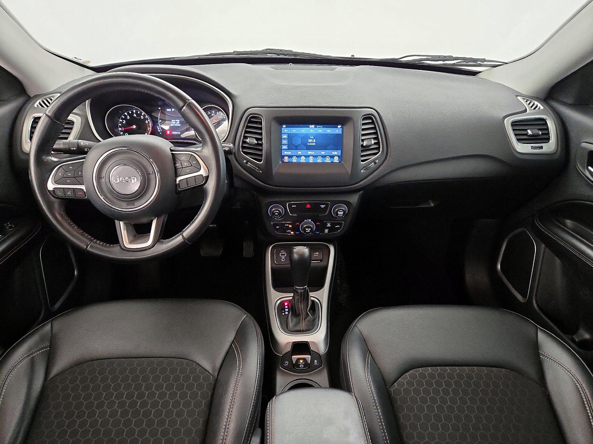 Thumbnail: 2020 Jeep Compass - 9