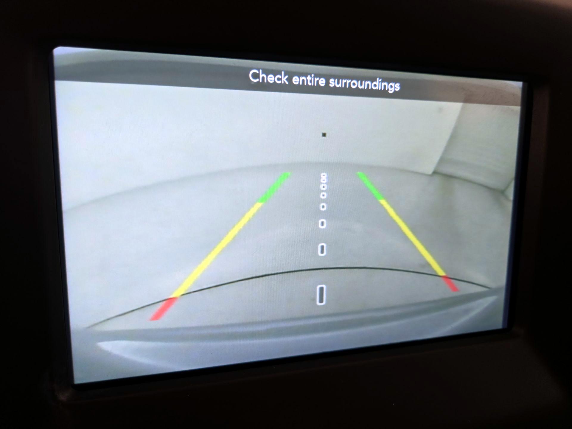 Thumbnail: 2020 Jeep Compass - 14