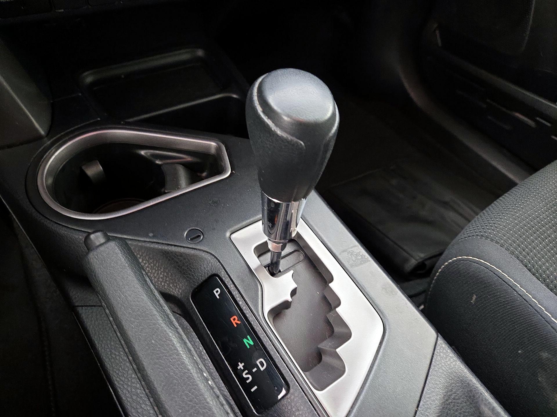 Thumbnail: 2017 Toyota RAV4 - 17