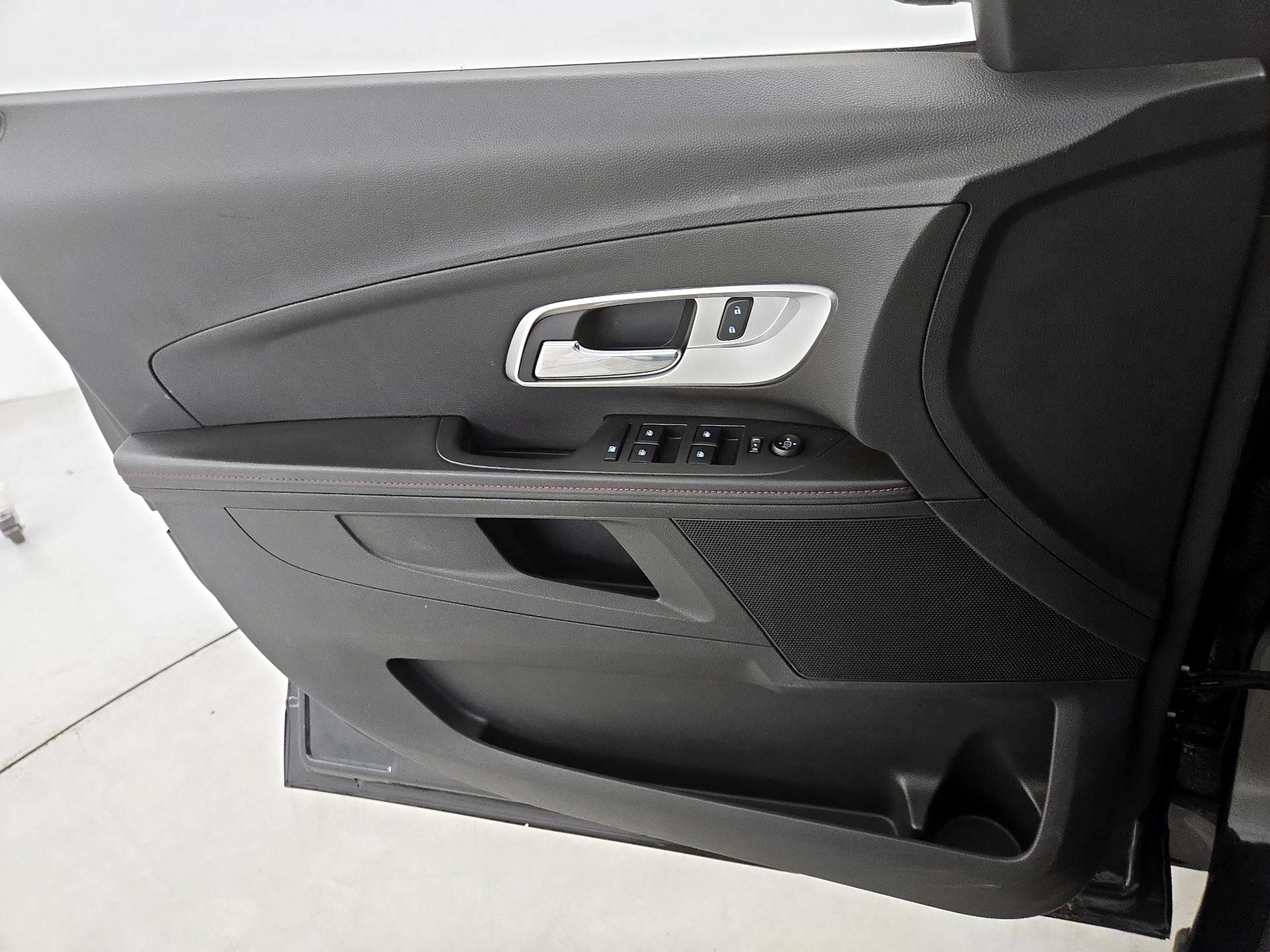Thumbnail: 2014 Chevrolet Equinox - 12