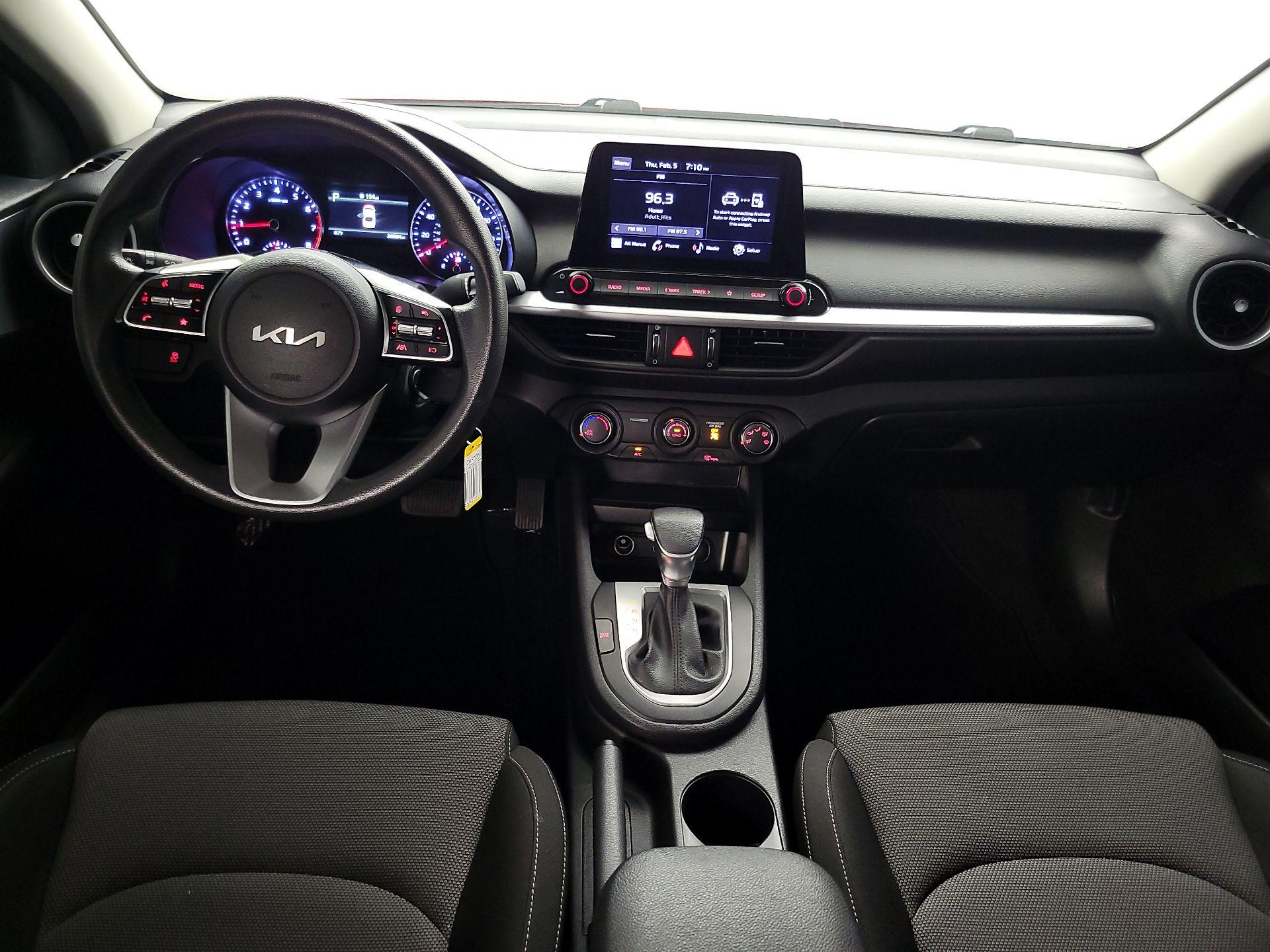 Thumbnail: 2024 Kia Forte - 9