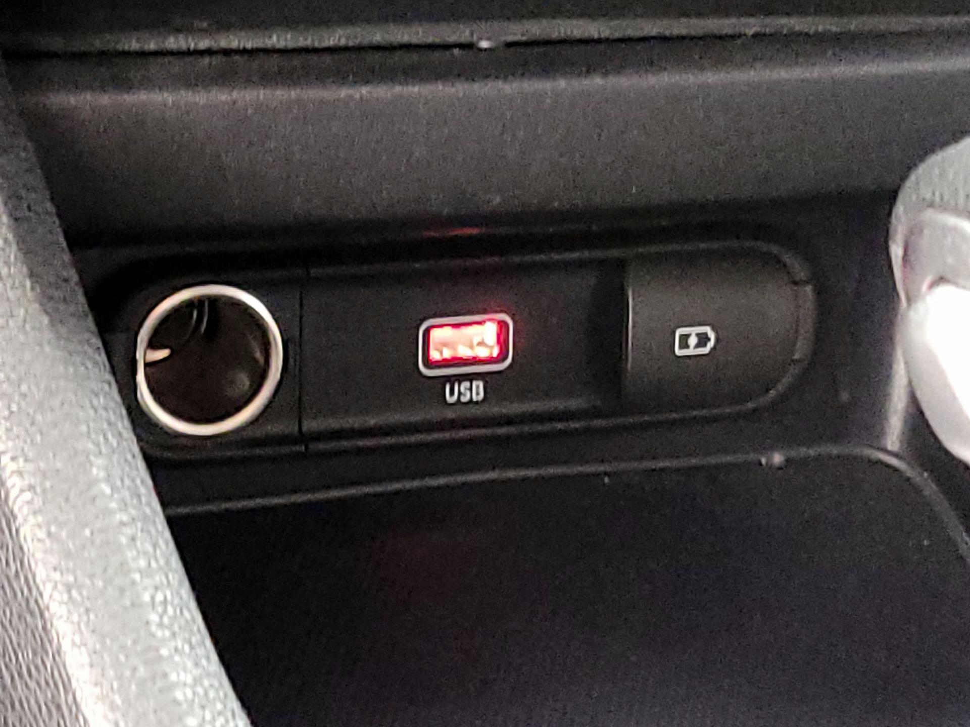 Thumbnail: 2024 Kia Forte - 18