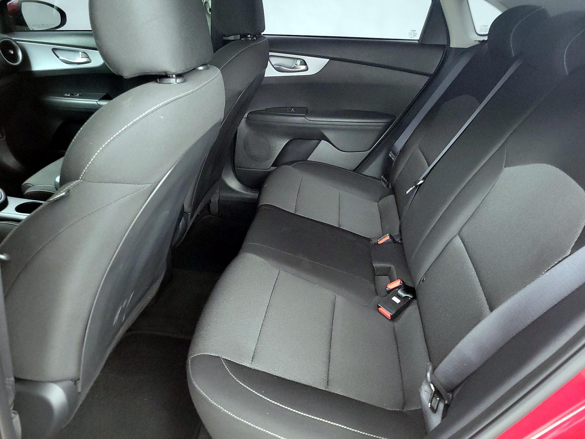 Thumbnail: 2024 Kia Forte - 19