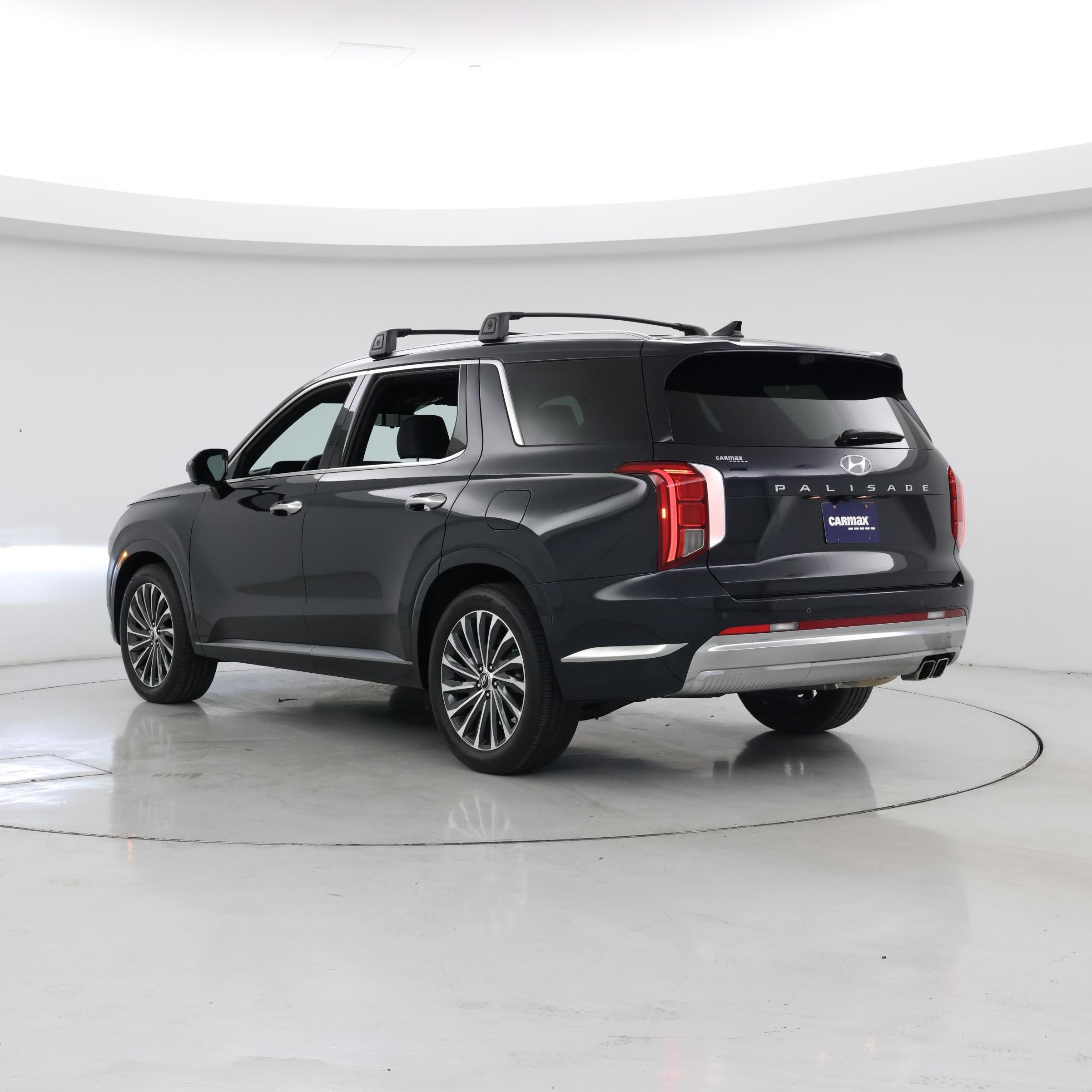 Thumbnail: 2023 Hyundai Palisade - 2