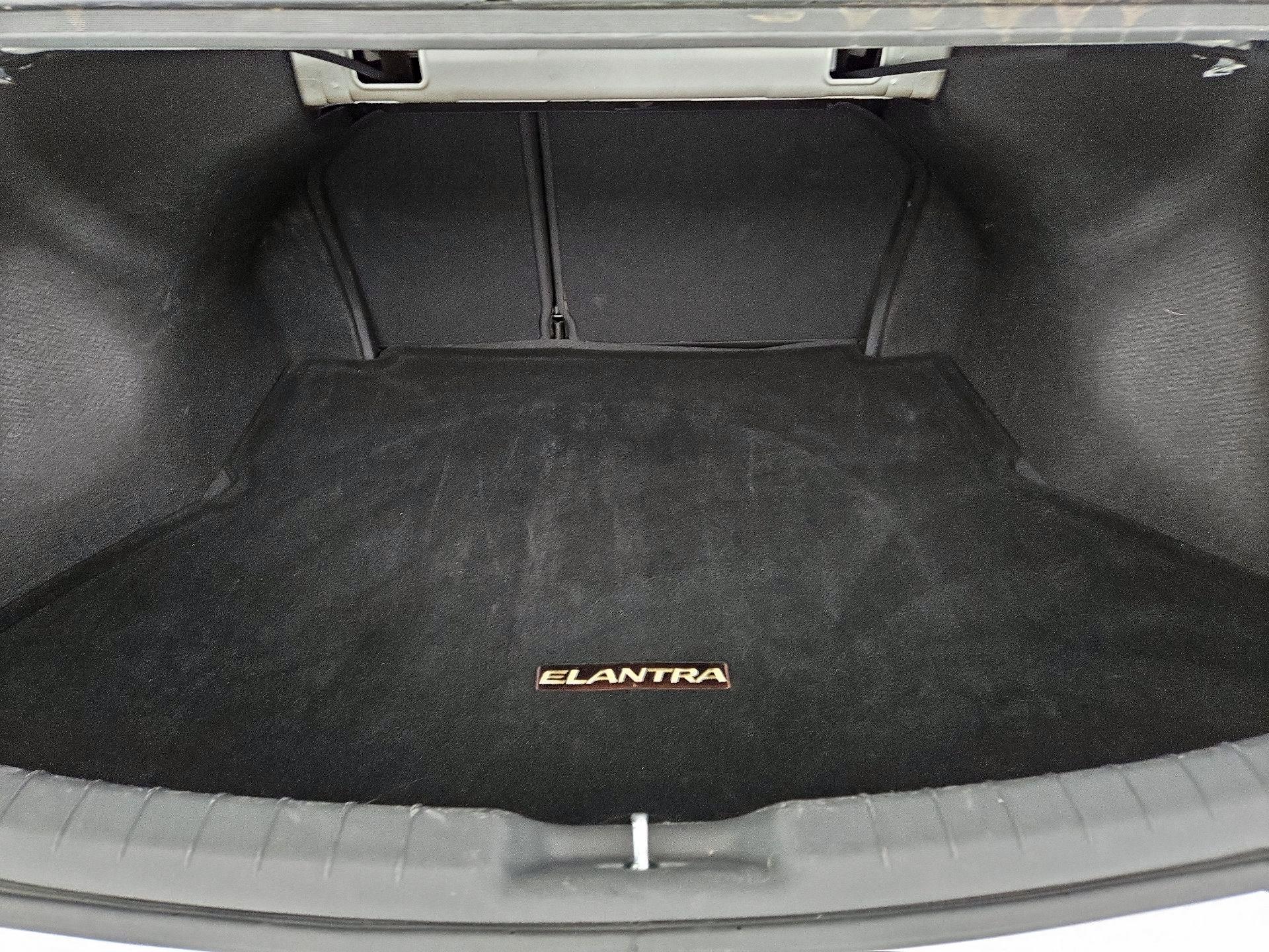 Thumbnail: 2020 Hyundai Elantra - 20