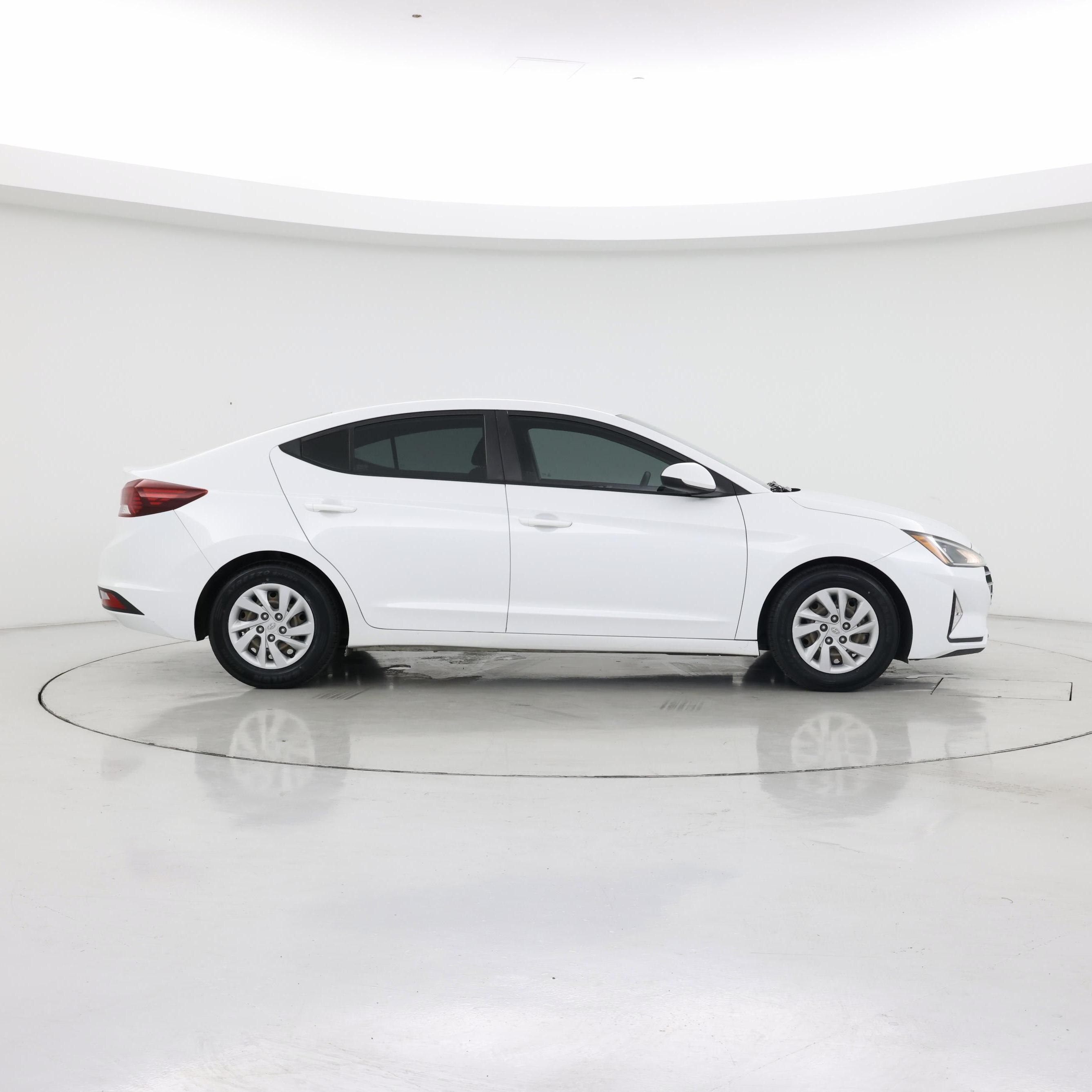 Thumbnail: 2020 Hyundai Elantra - 7