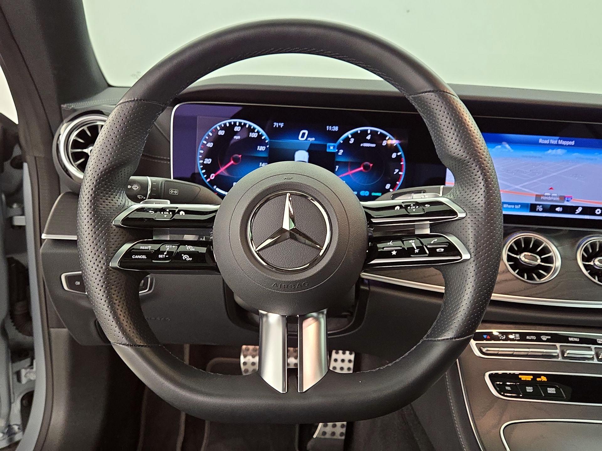 Thumbnail: 2021 Mercedes-Benz E-Class - 10