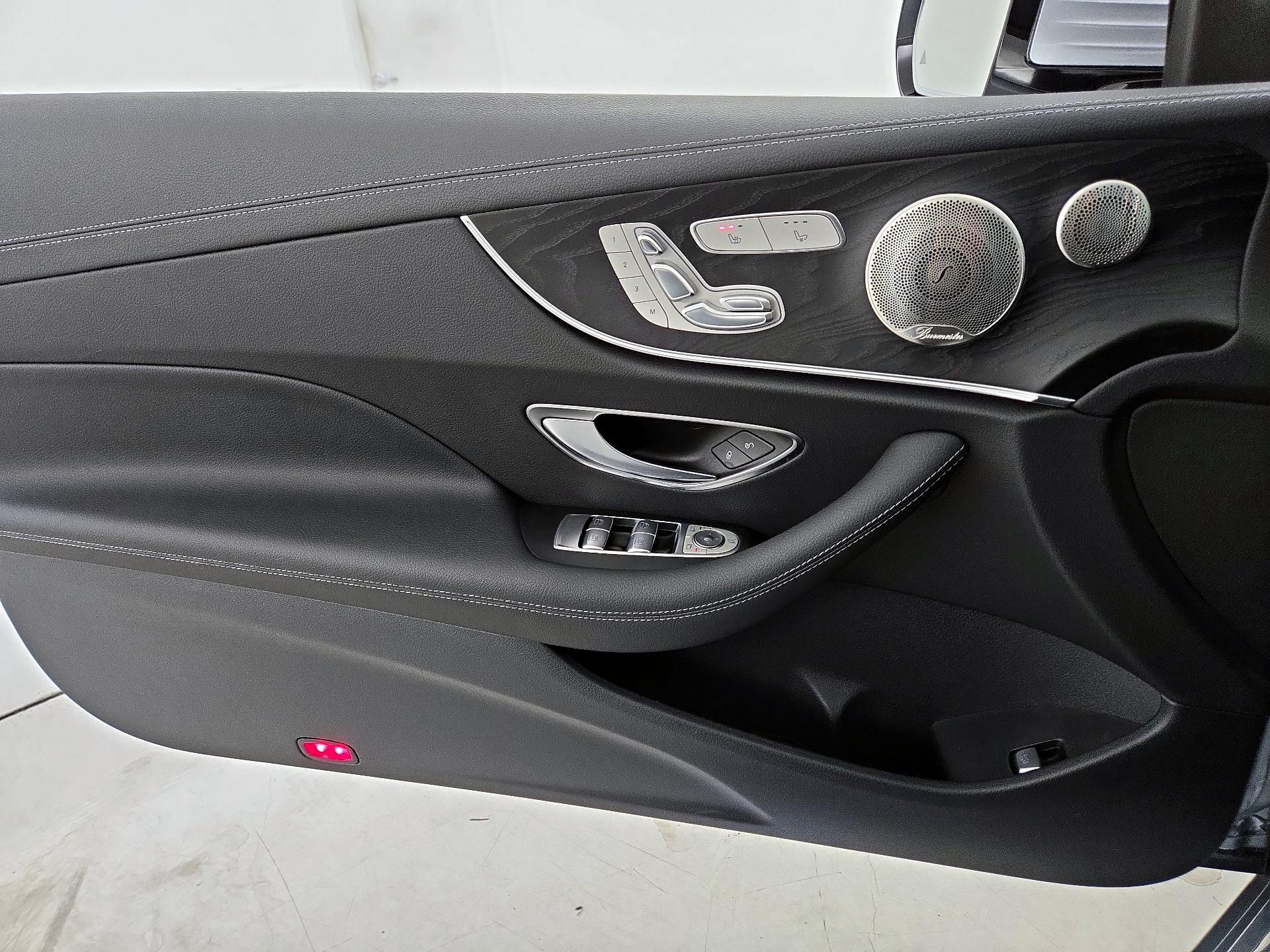 Thumbnail: 2021 Mercedes-Benz E-Class - 12