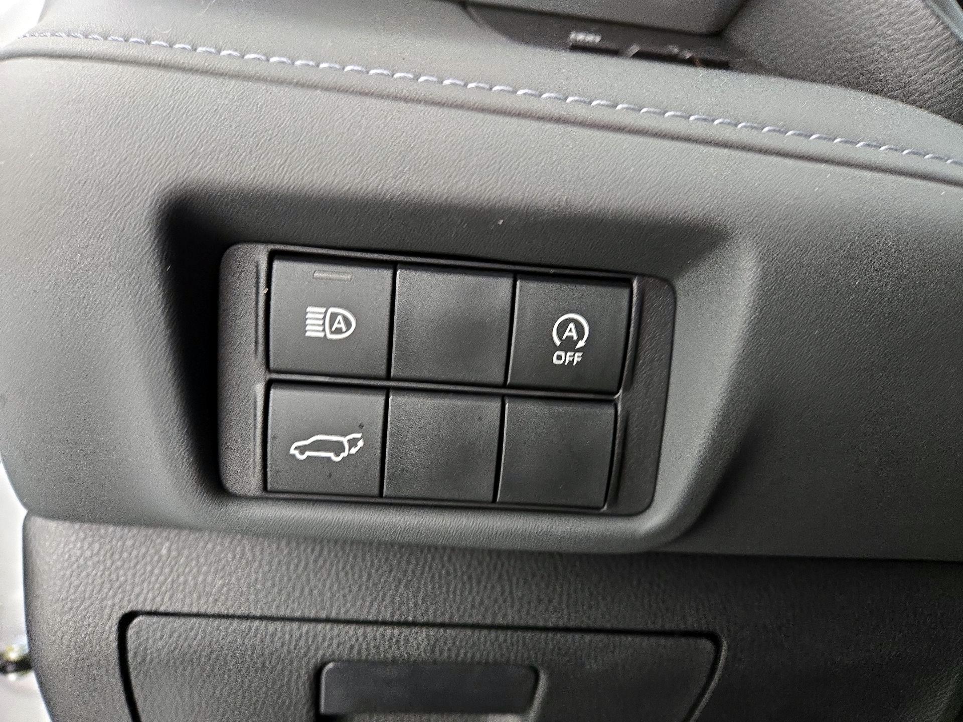 Thumbnail: 2024 Toyota Highlander - 13