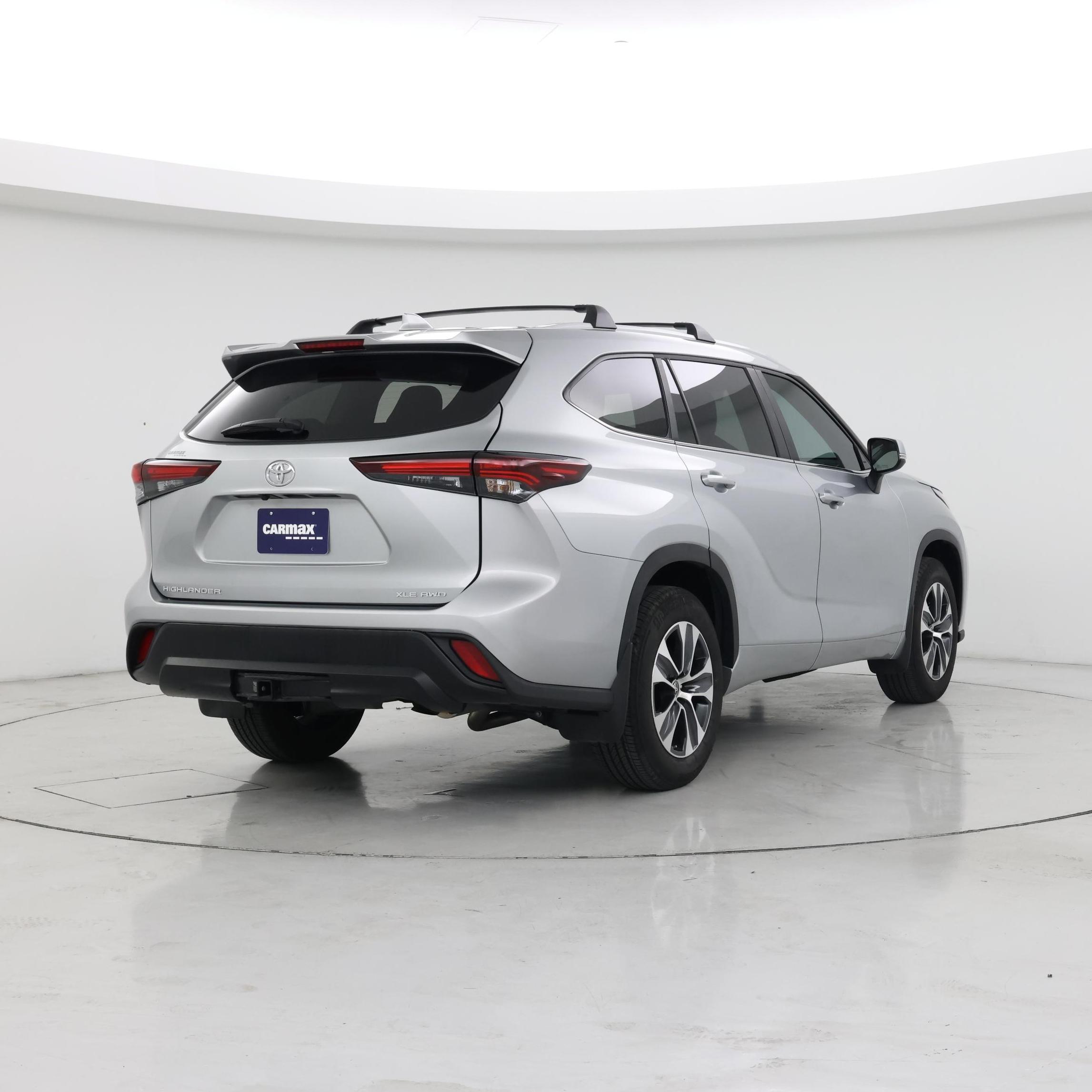 Thumbnail: 2024 Toyota Highlander - 8