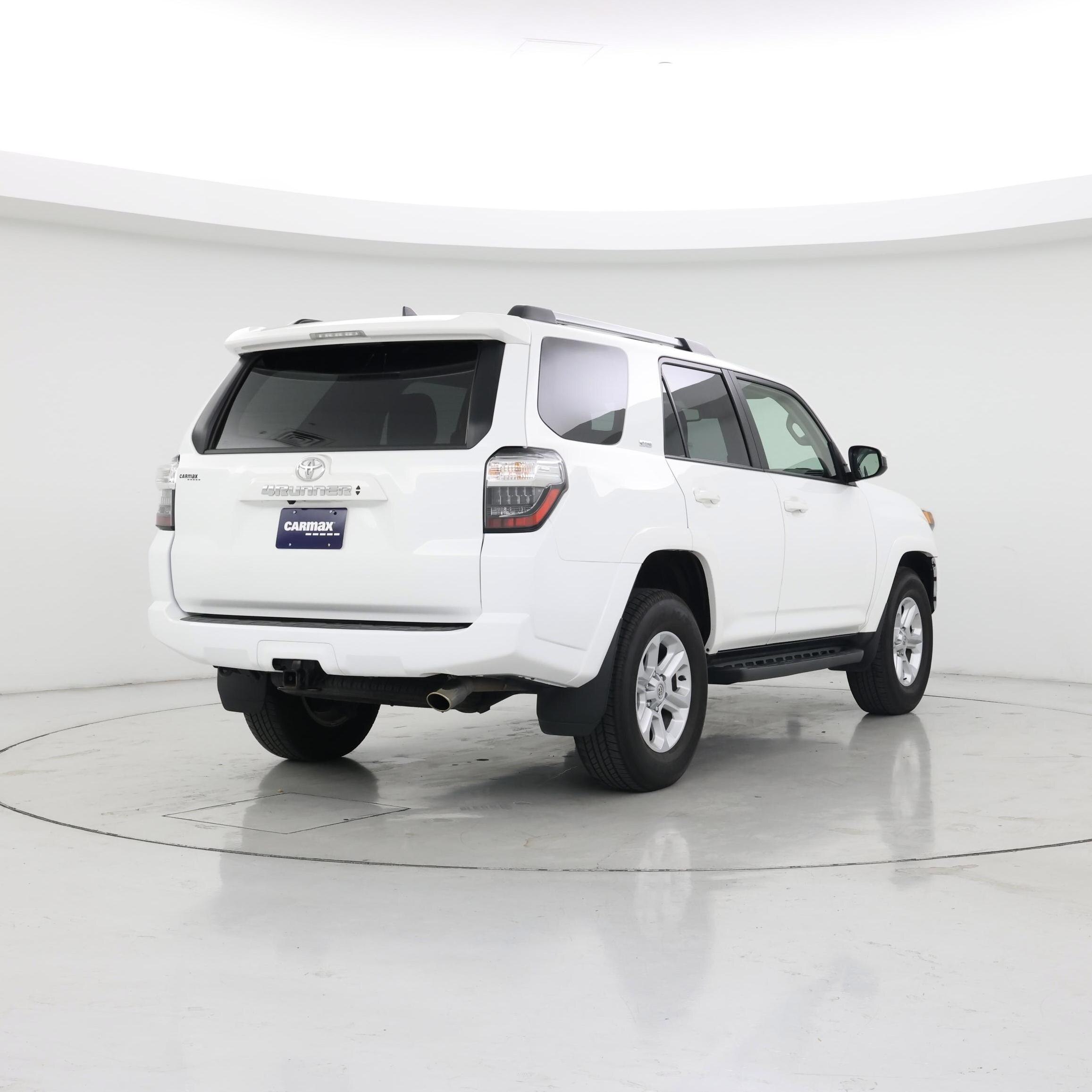 Thumbnail: 2023 Toyota 4Runner - 8