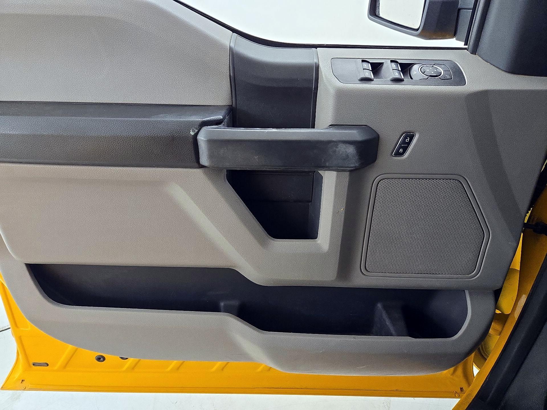 Thumbnail: 2017 Ford F-150 - 12