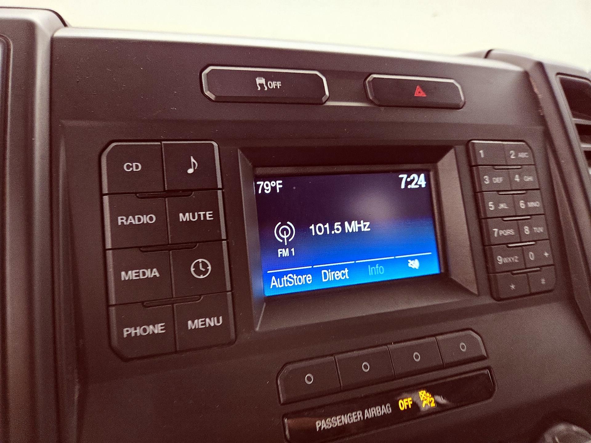 Thumbnail: 2017 Ford F-150 - 15