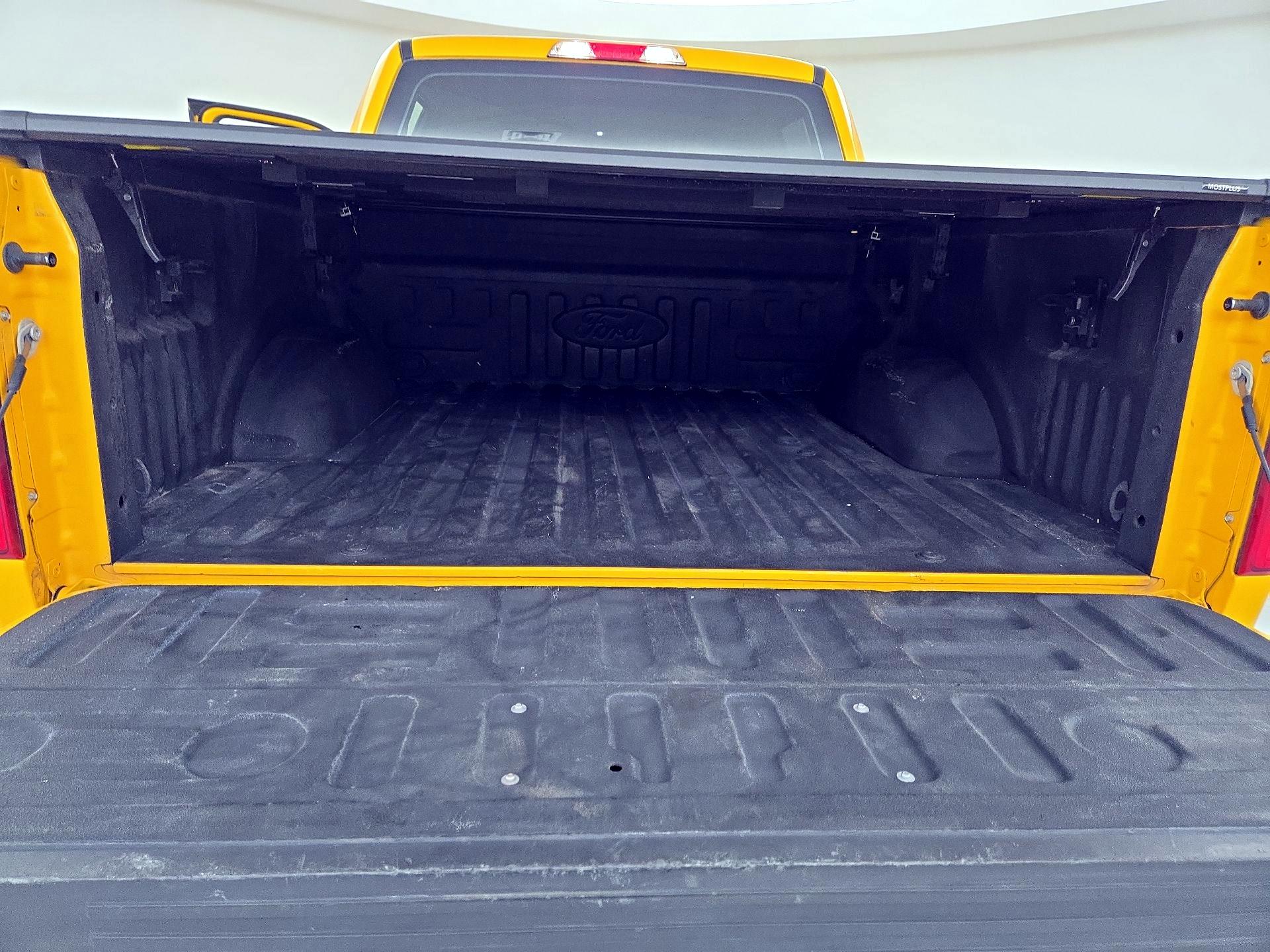 Thumbnail: 2017 Ford F-150 - 20