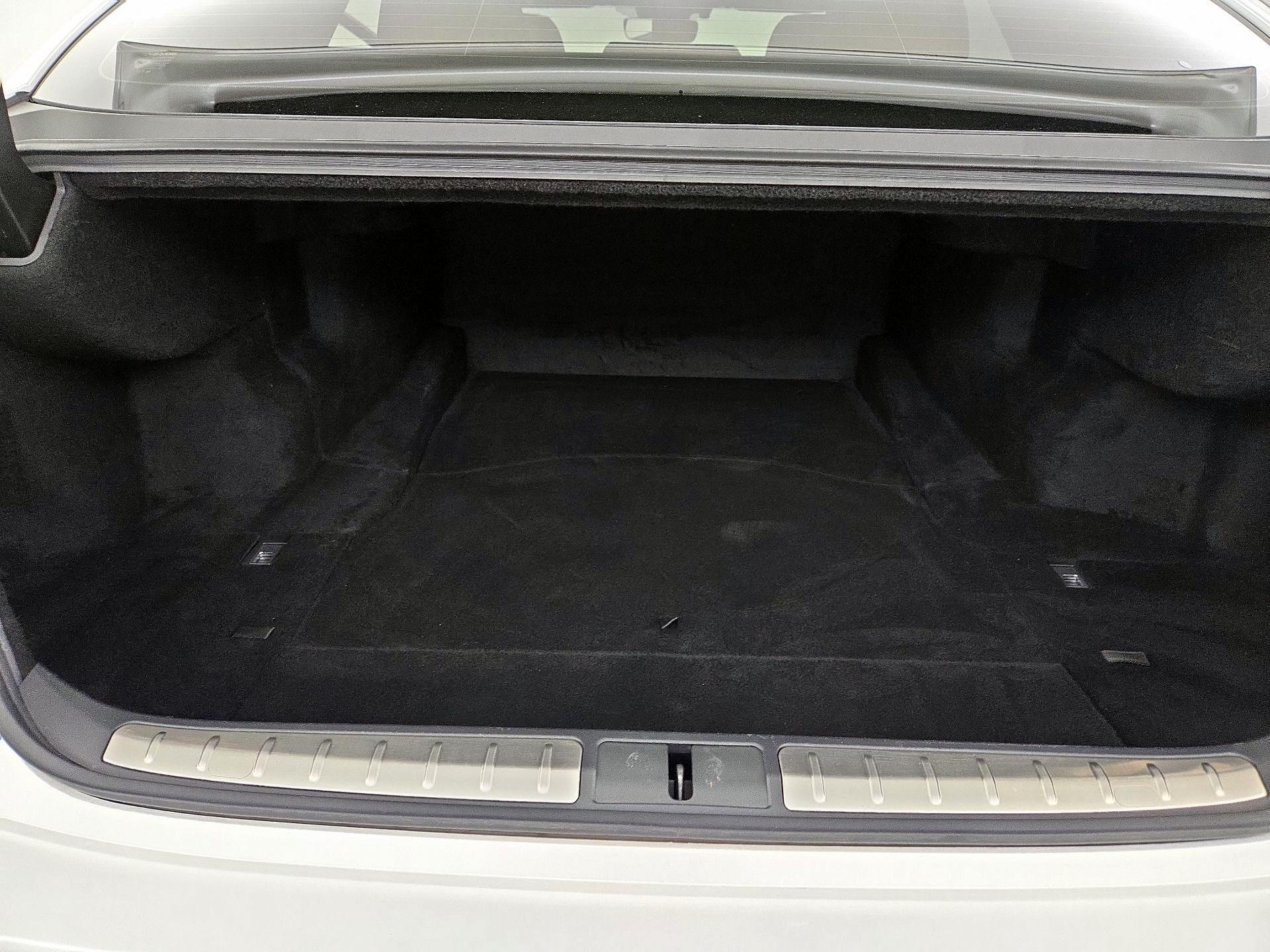 Thumbnail: 2021 Lexus LS - 19