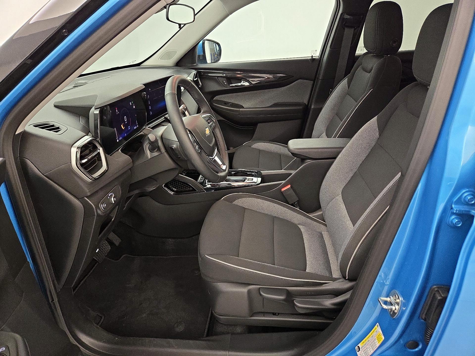 Thumbnail: 2026 Chevrolet TrailBlazer - 11