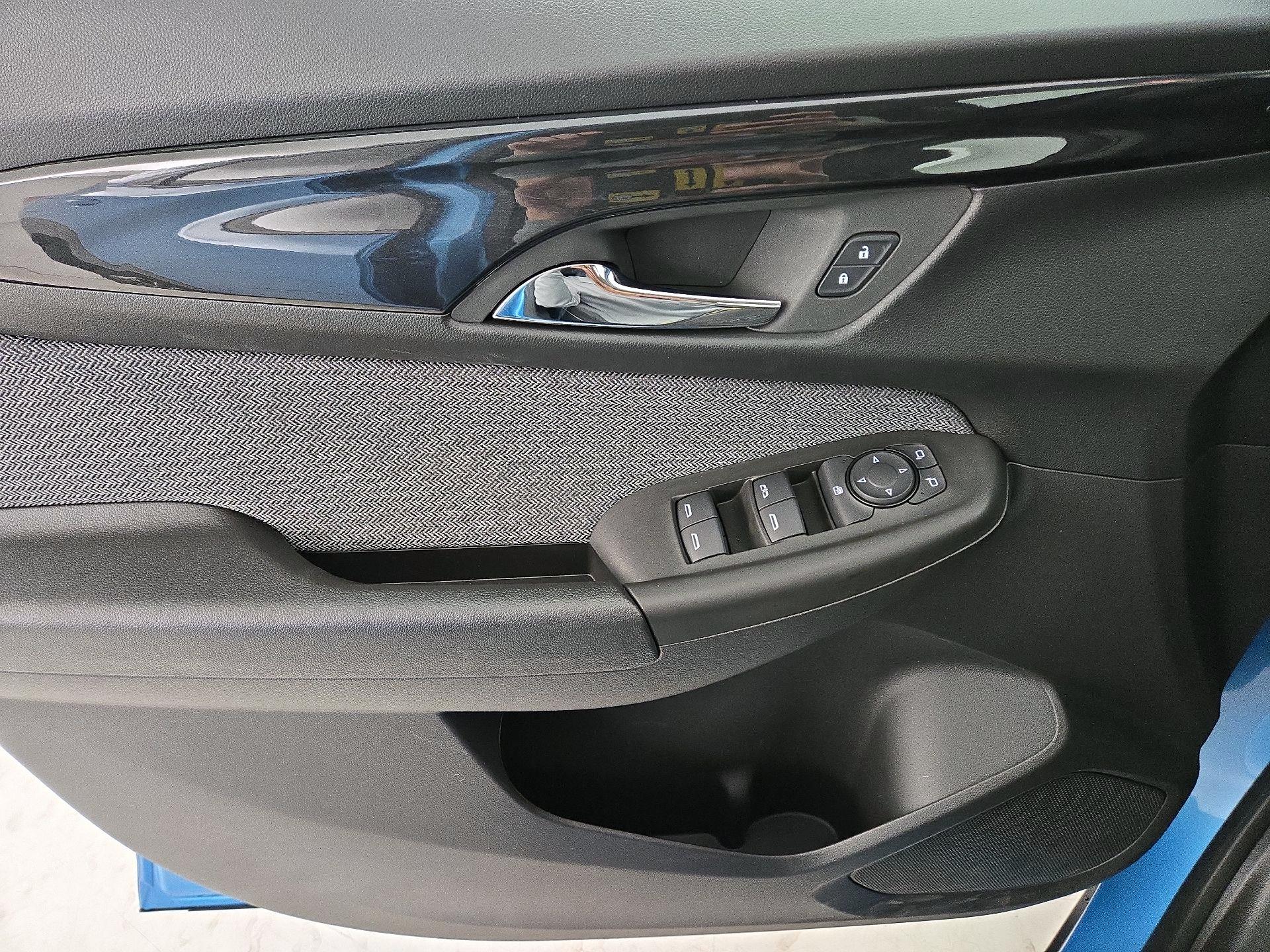 Thumbnail: 2026 Chevrolet TrailBlazer - 12