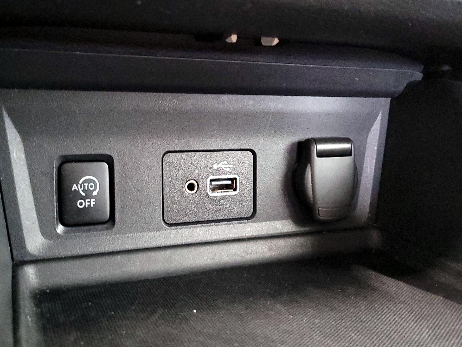 Thumbnail: 2024 Nissan Sentra - 18