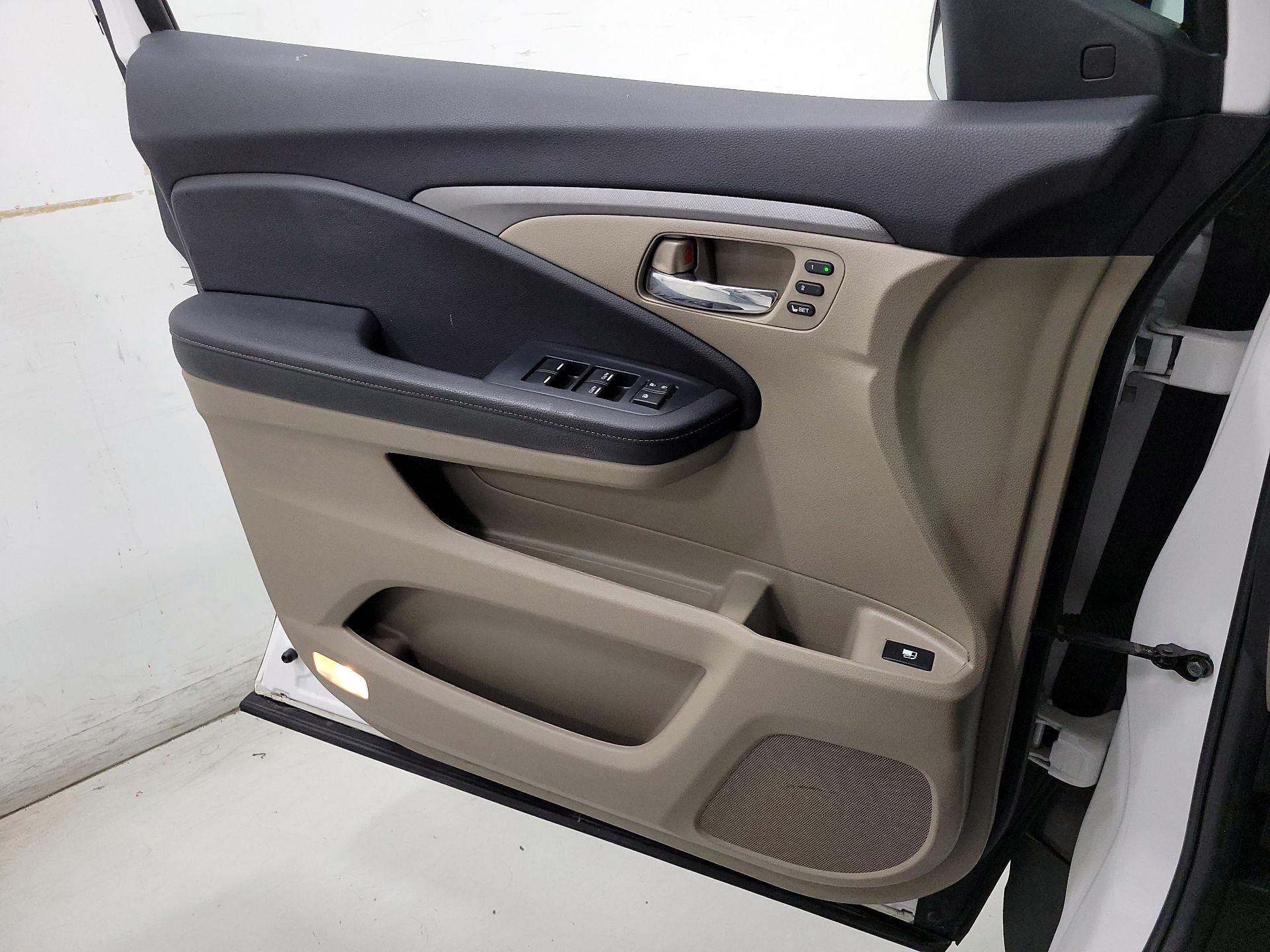 Thumbnail: 2023 Honda Ridgeline - 12