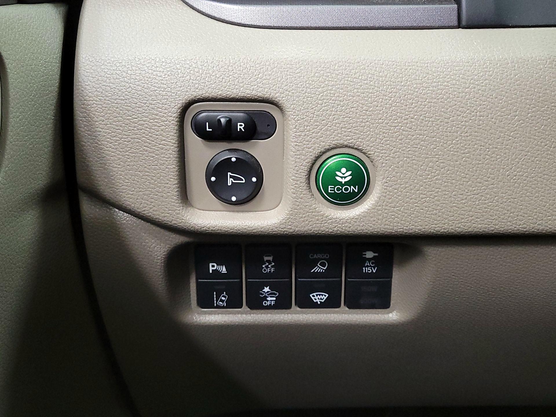 Thumbnail: 2023 Honda Ridgeline - 13