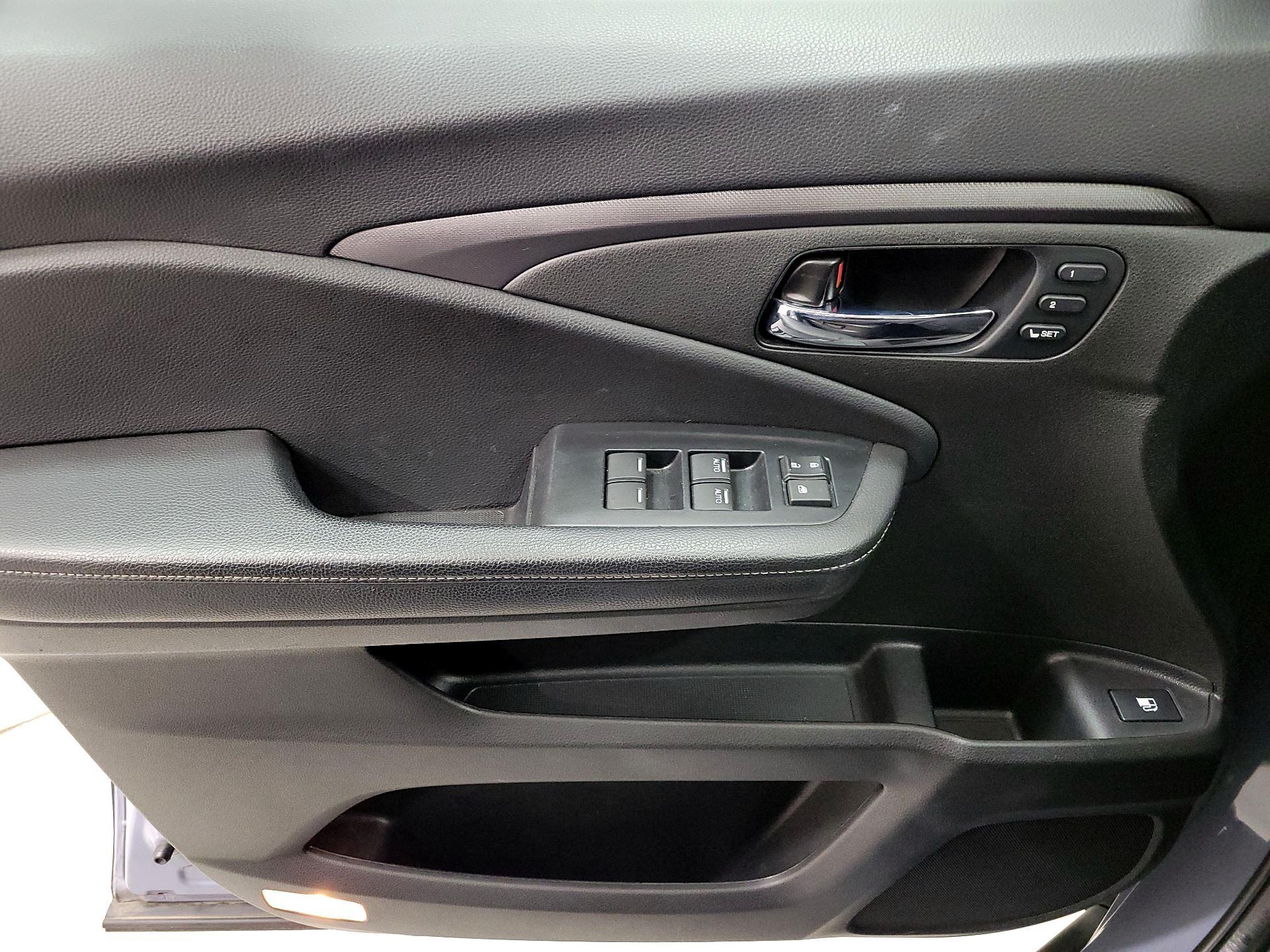 Thumbnail: 2022 Honda Ridgeline - 12