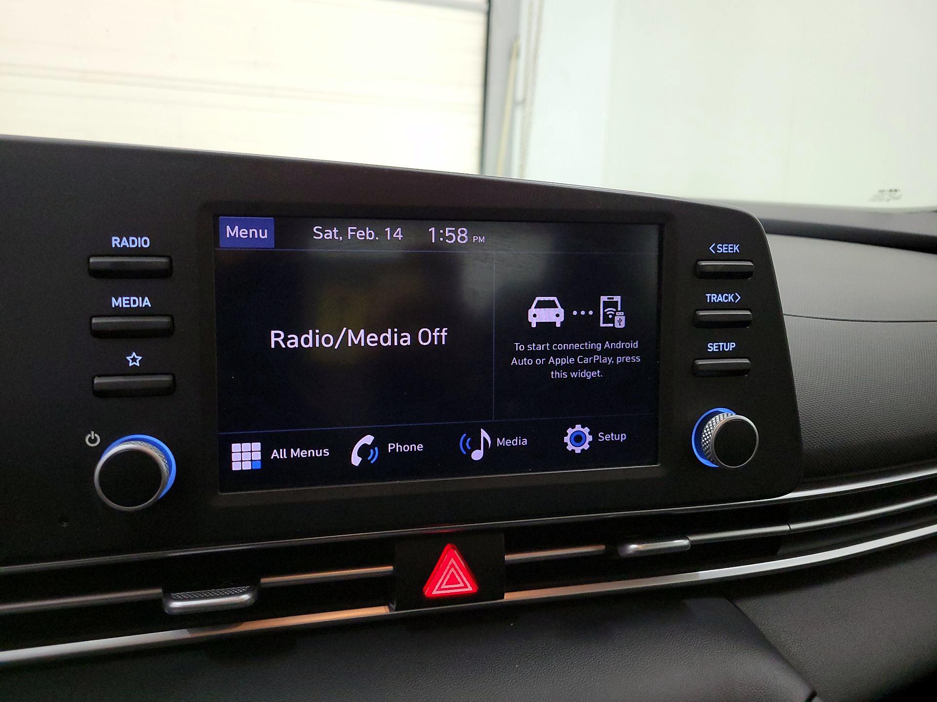 Thumbnail: 2024 Hyundai Elantra - 15