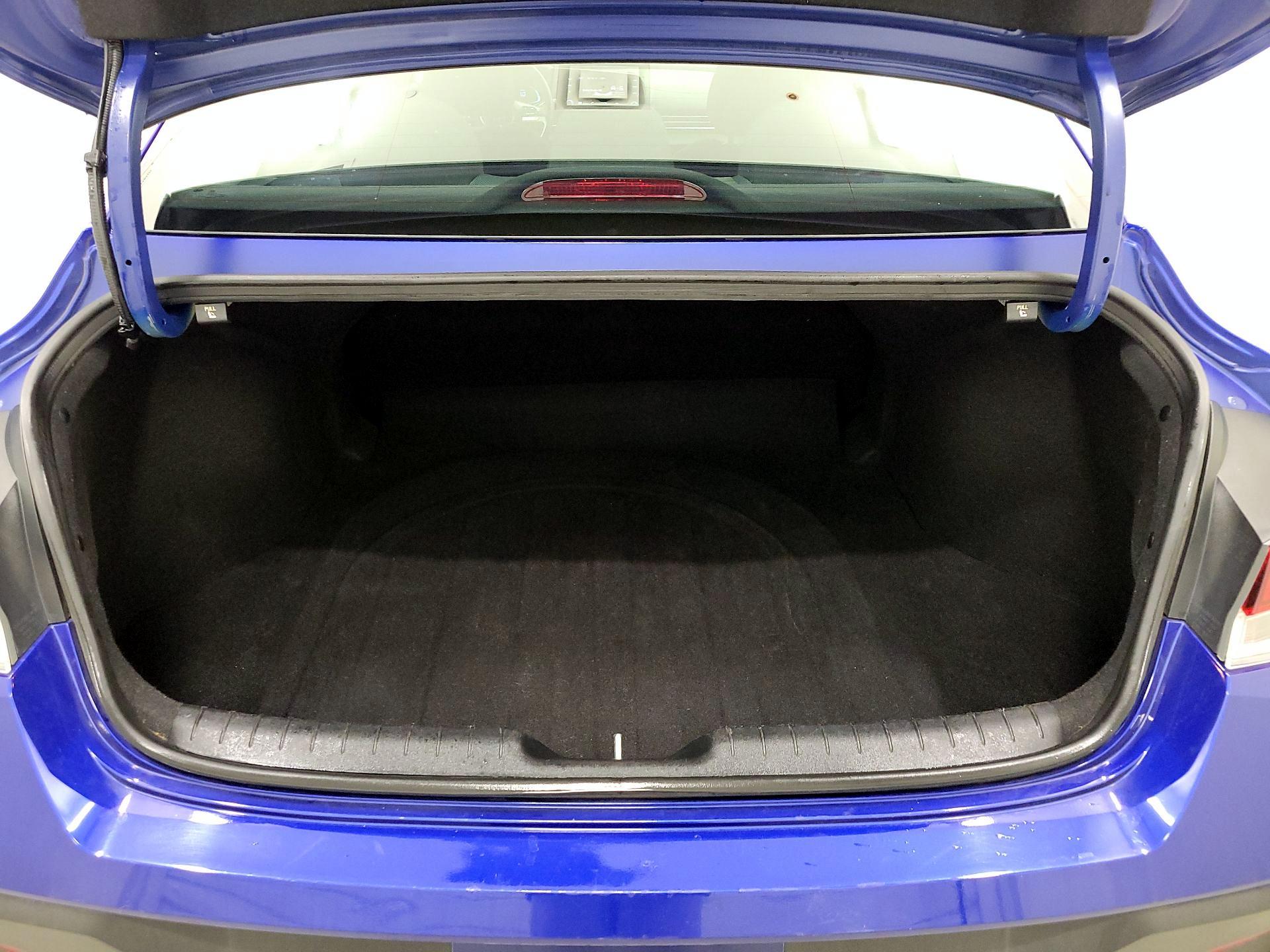 Thumbnail: 2024 Hyundai Elantra - 20