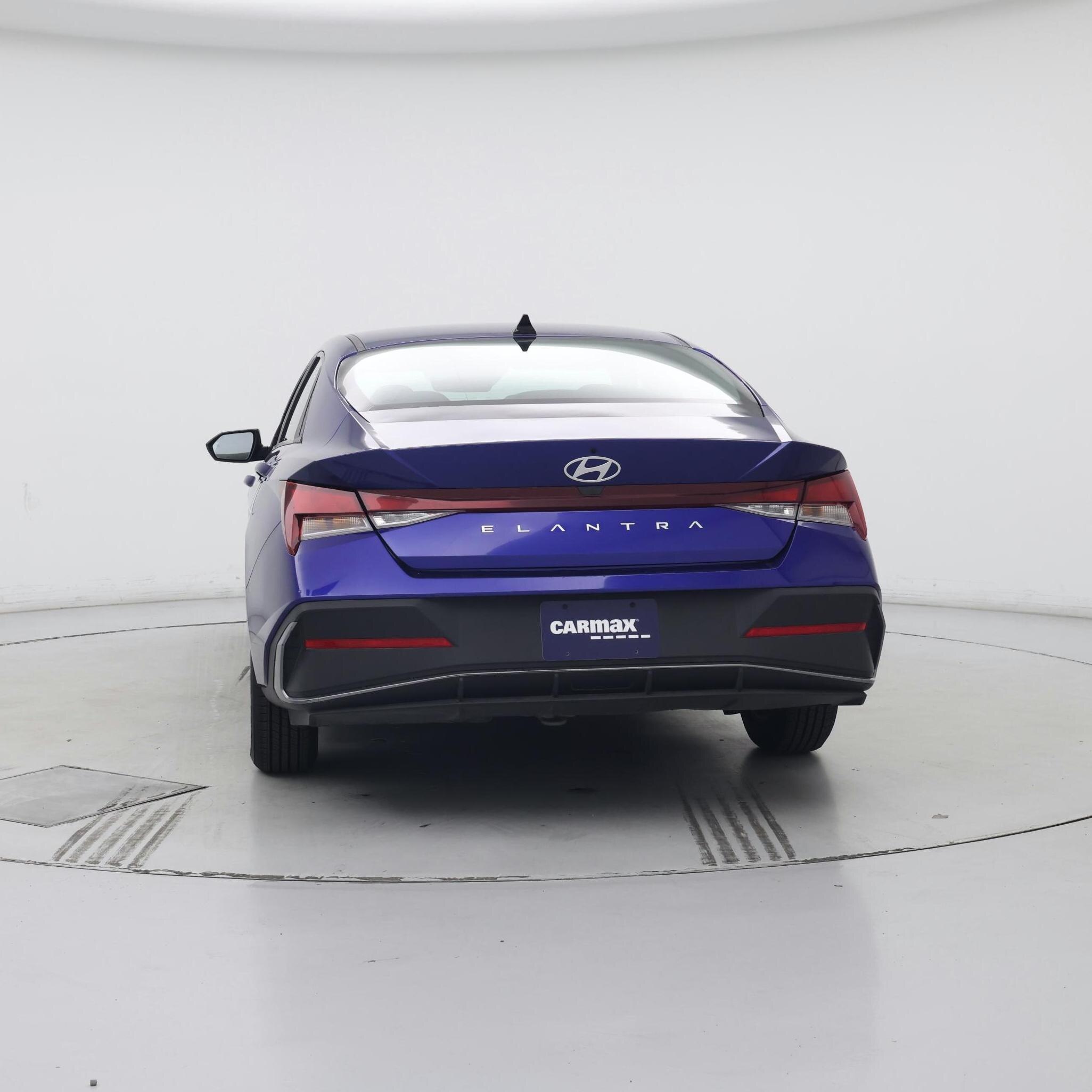 Thumbnail: 2024 Hyundai Elantra - 6