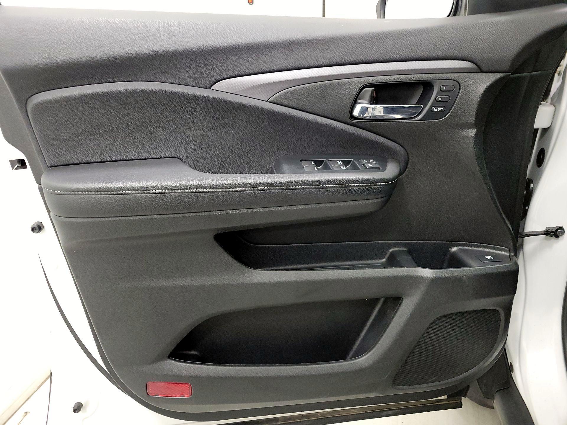 Thumbnail: 2023 Honda Ridgeline - 12