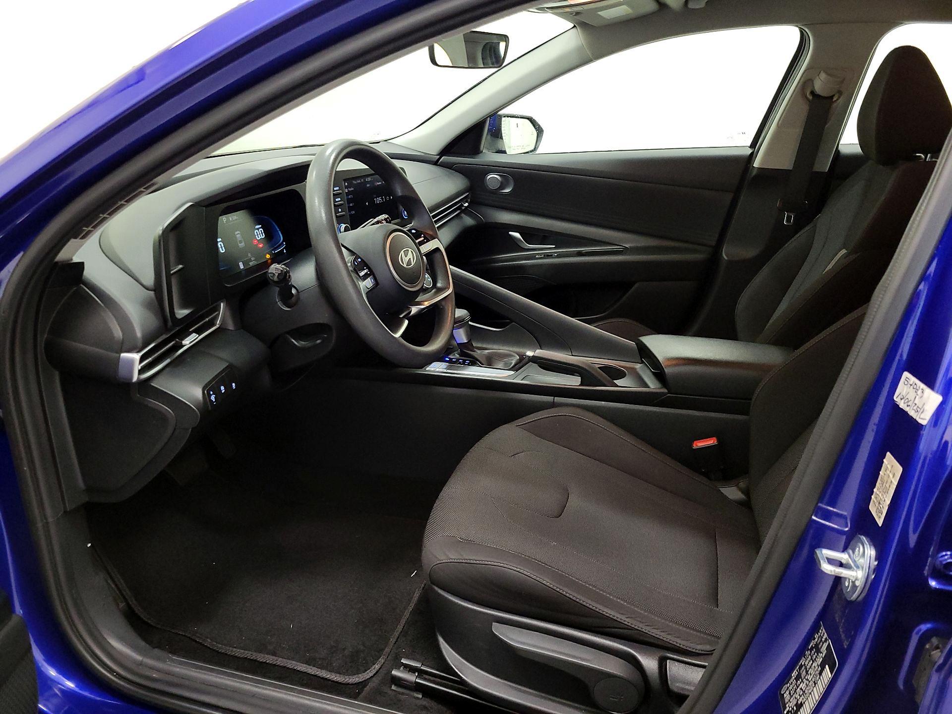 Thumbnail: 2024 Hyundai Elantra - 11