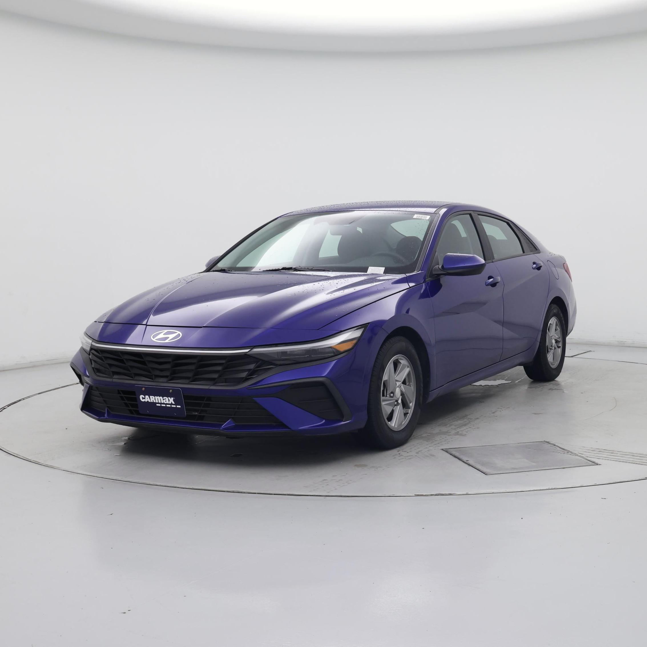 Thumbnail: 2024 Hyundai Elantra - 4