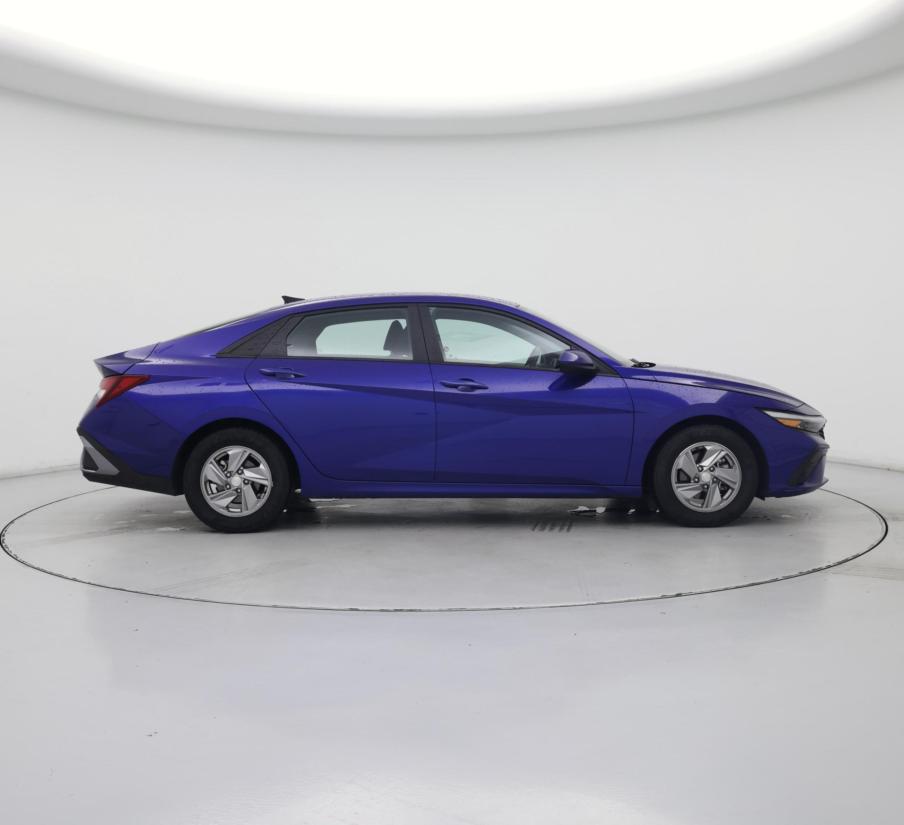 Thumbnail: 2024 Hyundai Elantra - 7