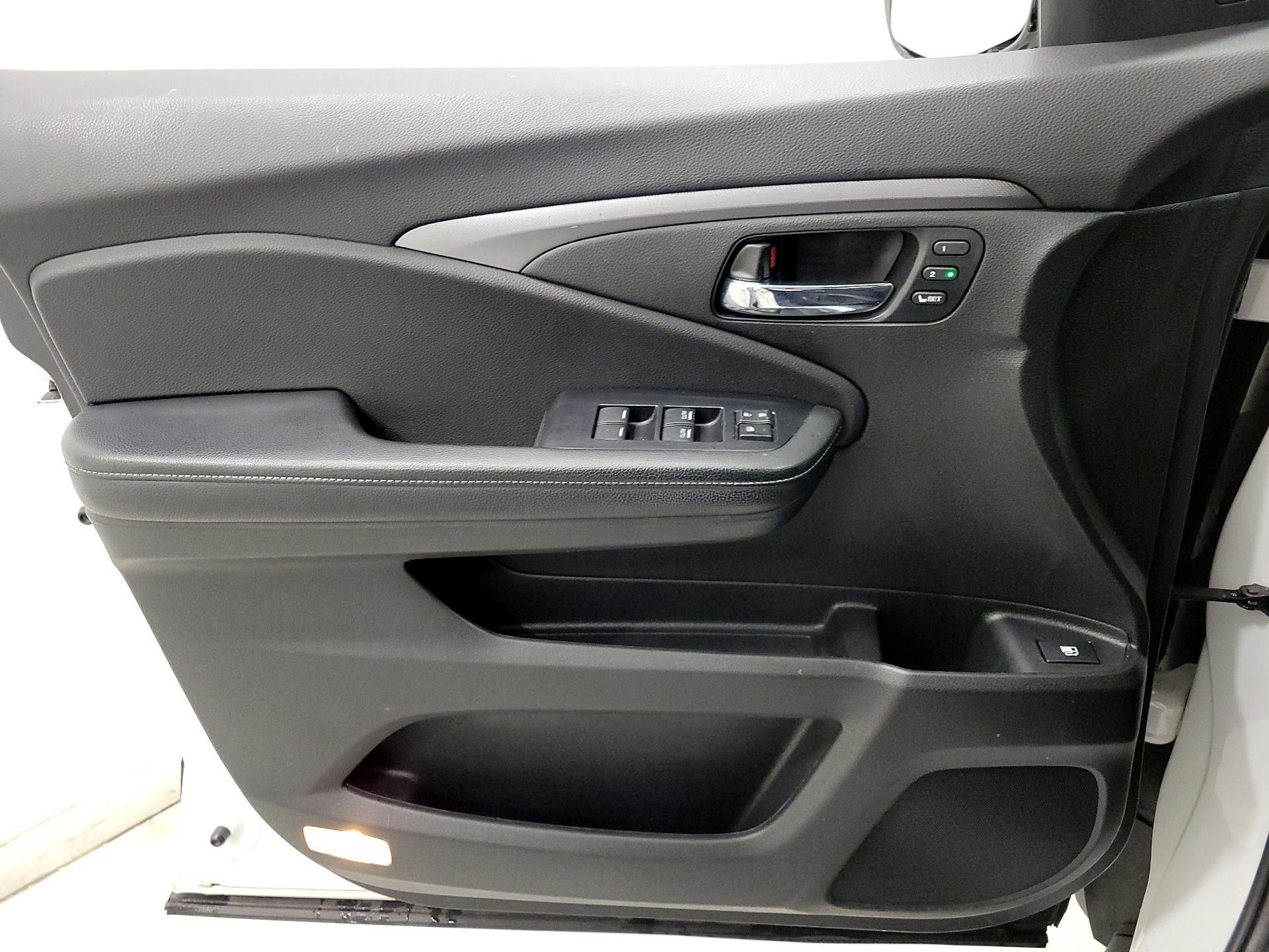 Thumbnail: 2023 Honda Ridgeline - 12