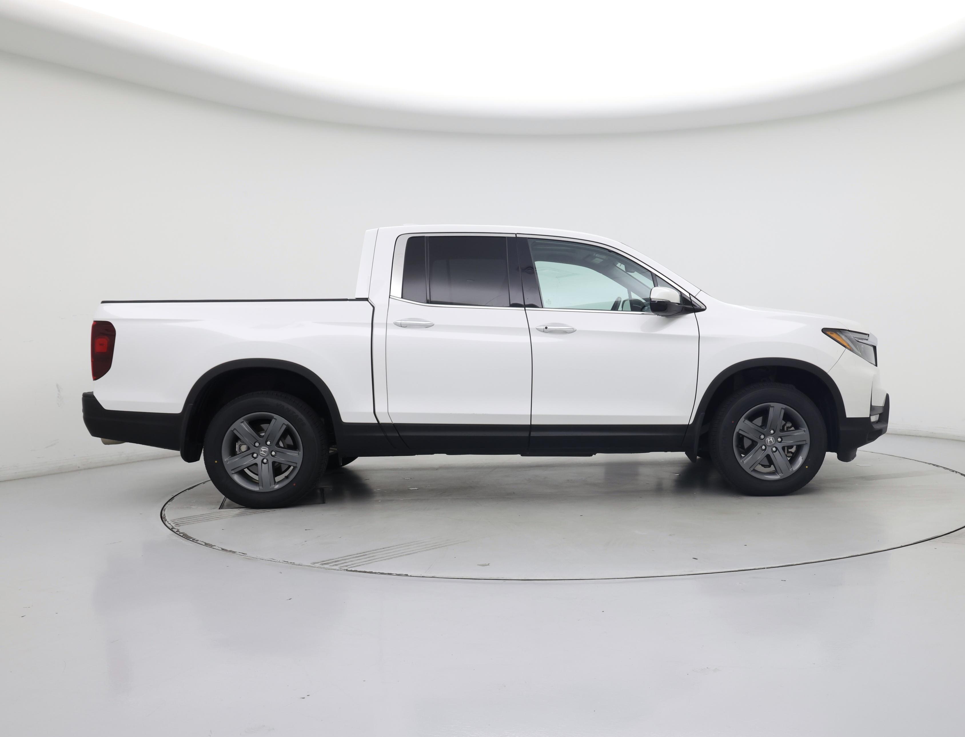 Thumbnail: 2023 Honda Ridgeline - 7