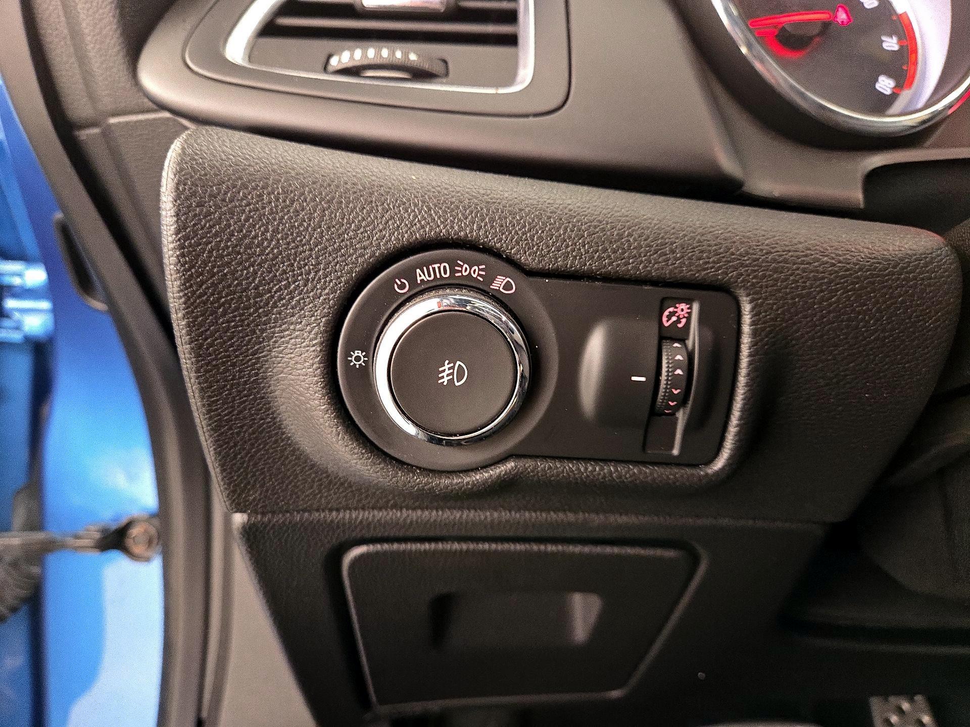 Thumbnail: 2017 Buick Cascada - 13