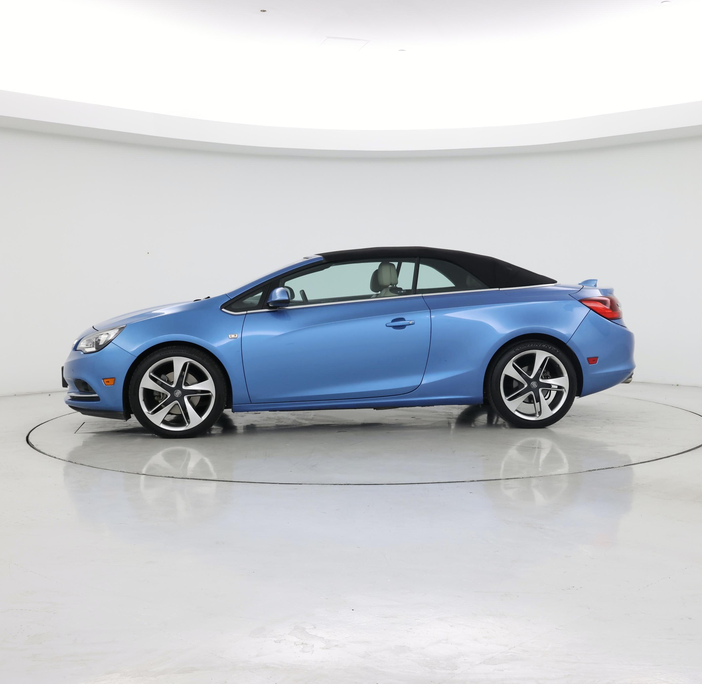 Thumbnail: 2017 Buick Cascada - 3