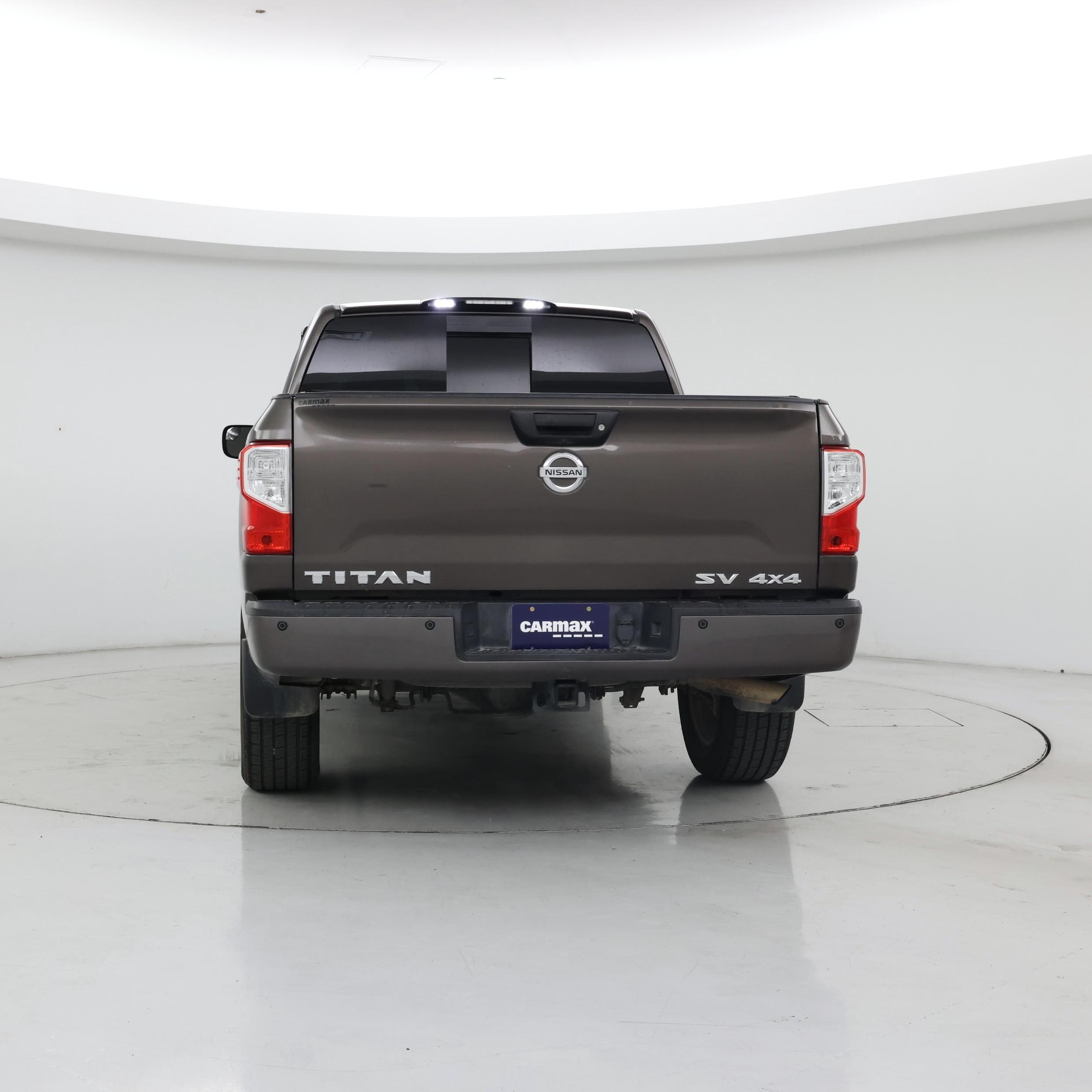 Thumbnail: 2018 Nissan Titan - 6