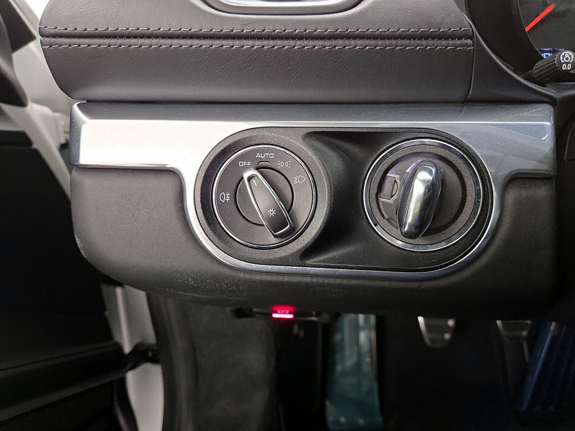 Thumbnail: 2021 Porsche 718 Boxster - 13