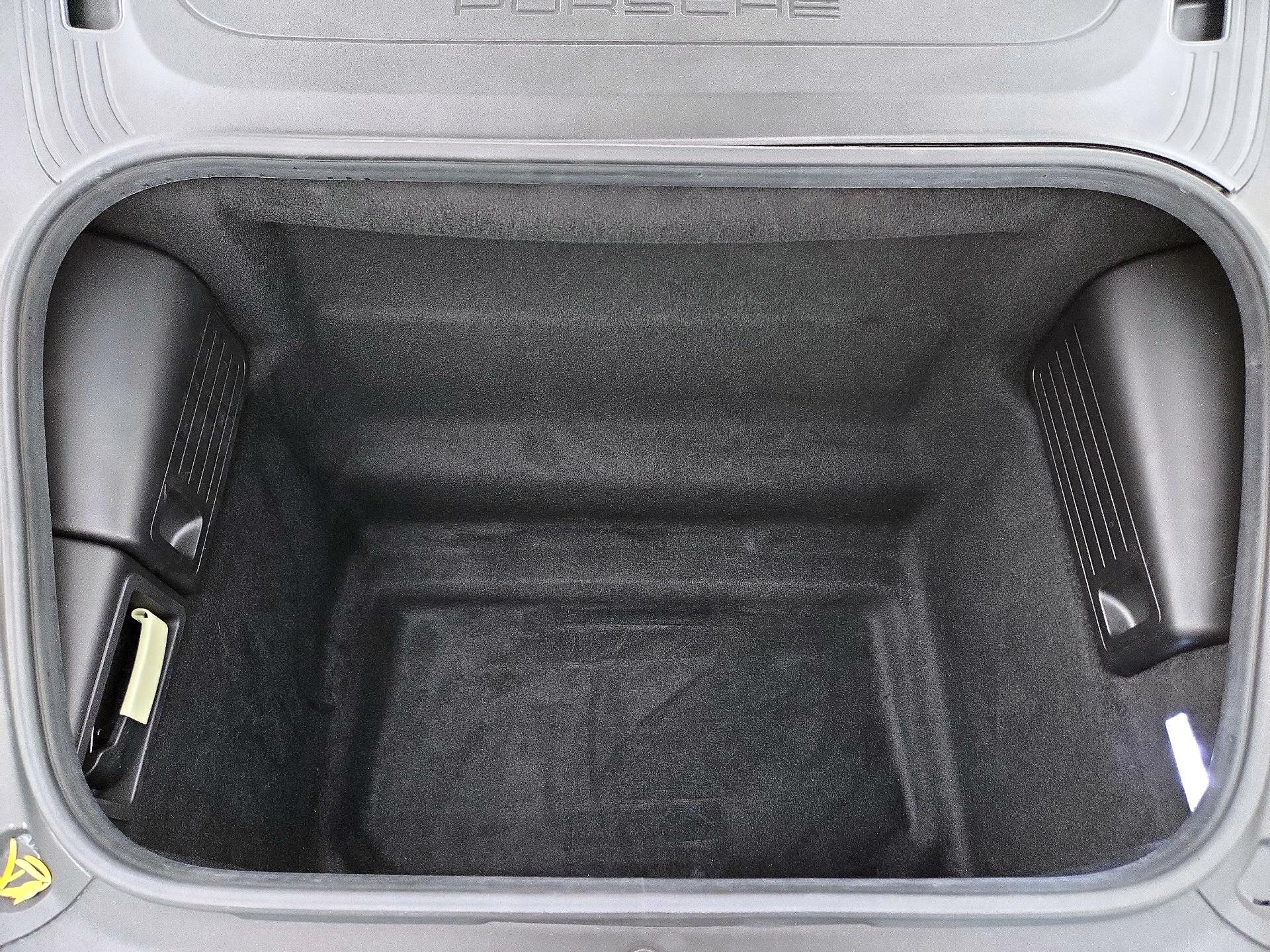 Thumbnail: 2021 Porsche 718 Boxster - 20