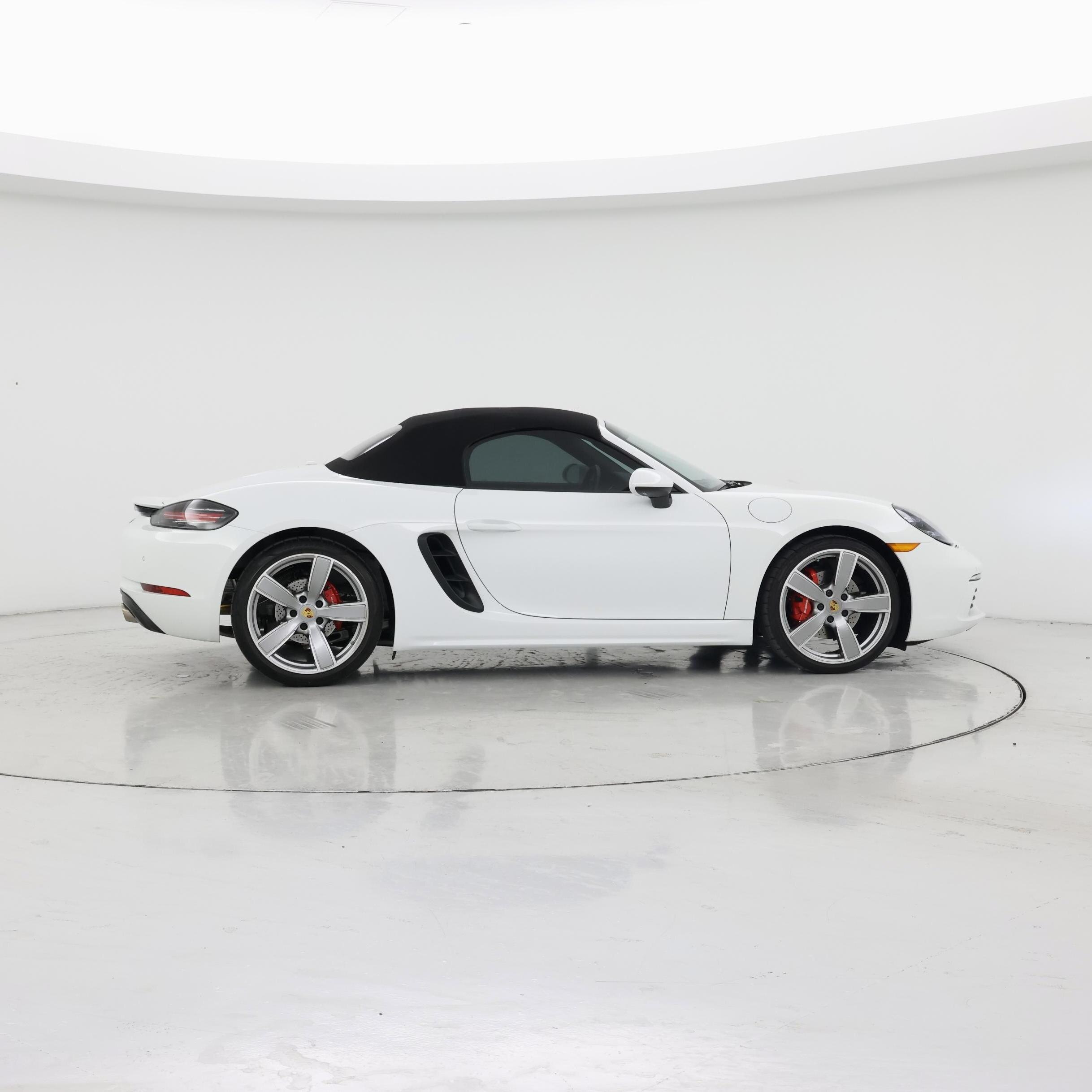 Thumbnail: 2021 Porsche 718 Boxster - 7