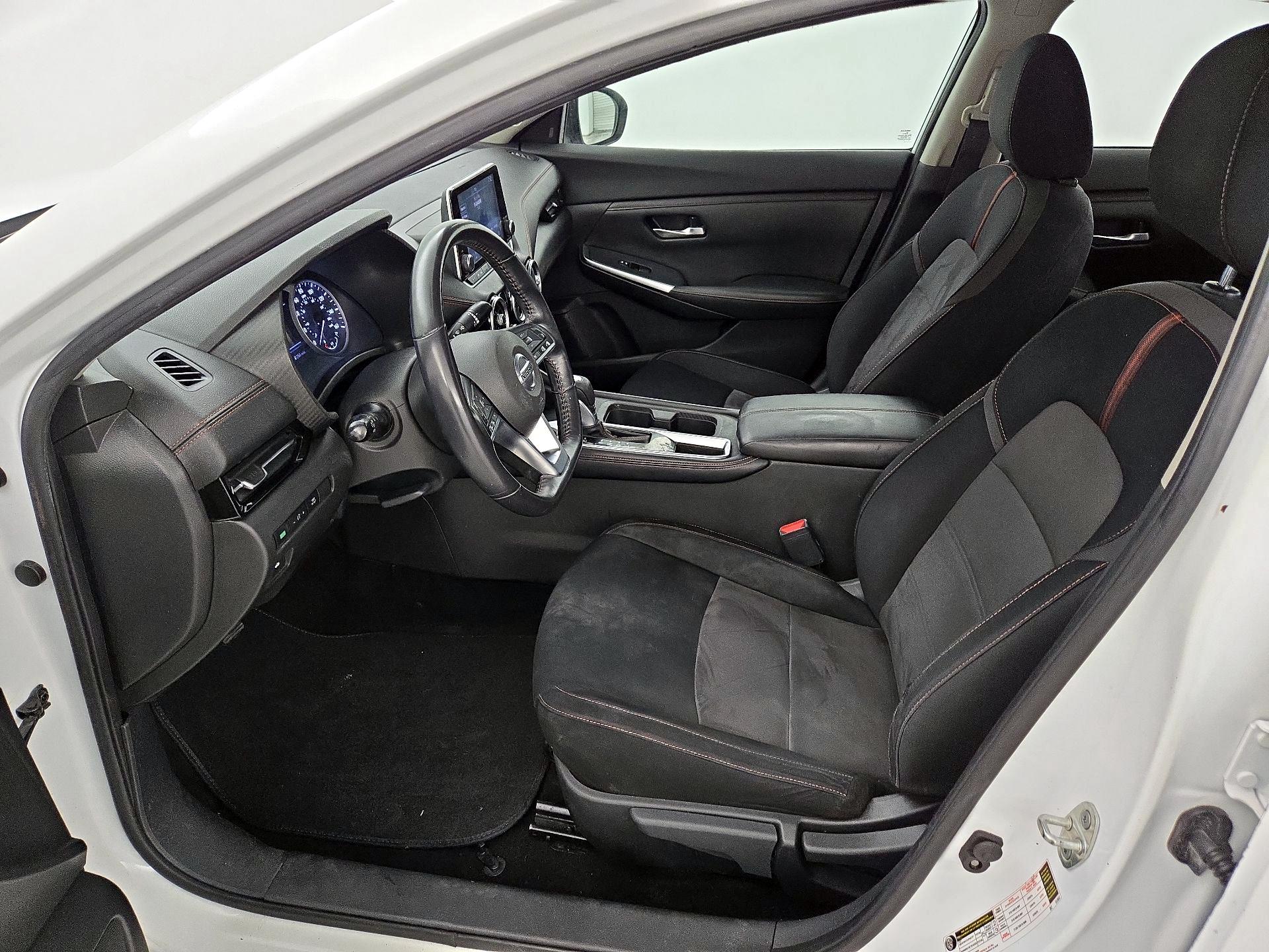 Thumbnail: 2020 Nissan Sentra - 11